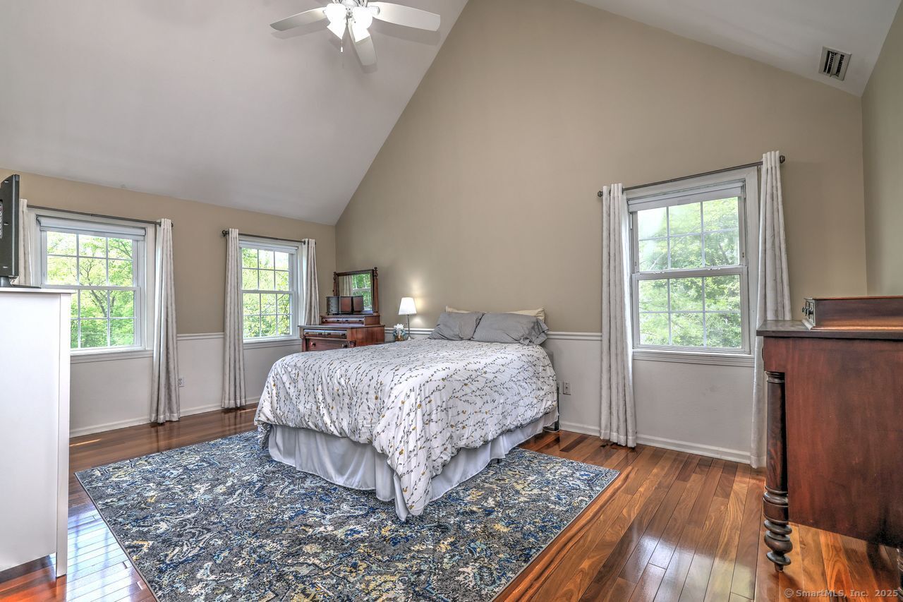 79 Sunnycrest, Trumbull, Connecticut 06611