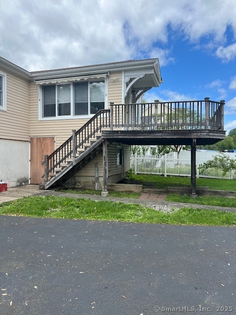 29 Barholm, Stamford, Connecticut 06907