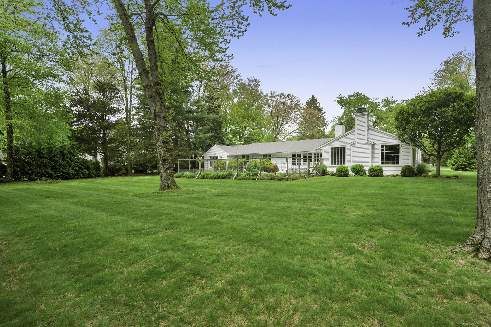 43 Green Meadow, New Canaan, Connecticut 06840