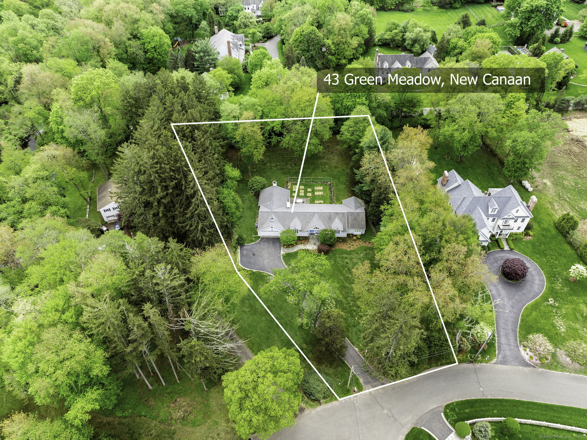 43 Green Meadow, New Canaan, Connecticut 06840