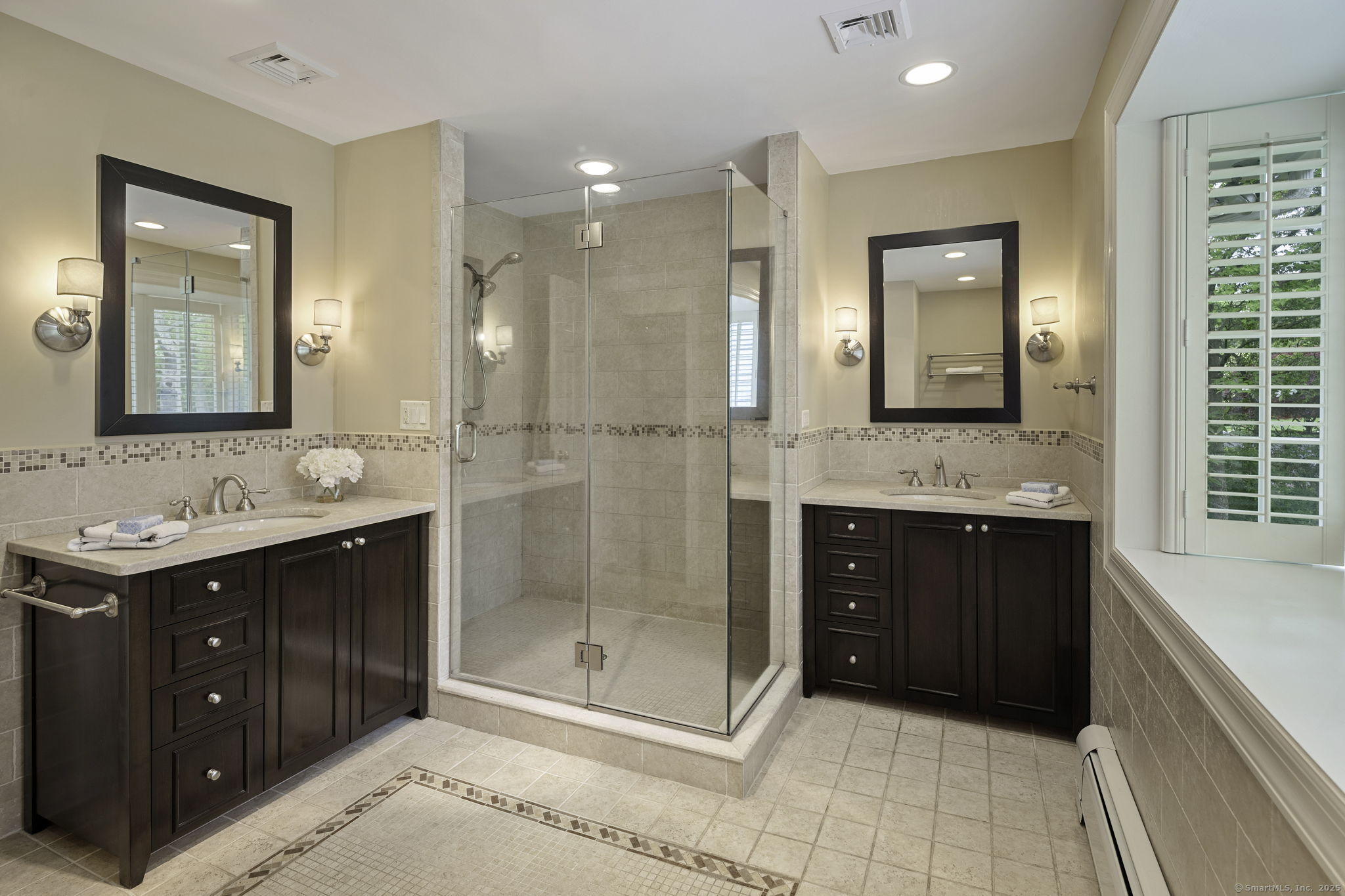 43 Green Meadow, New Canaan, Connecticut 06840