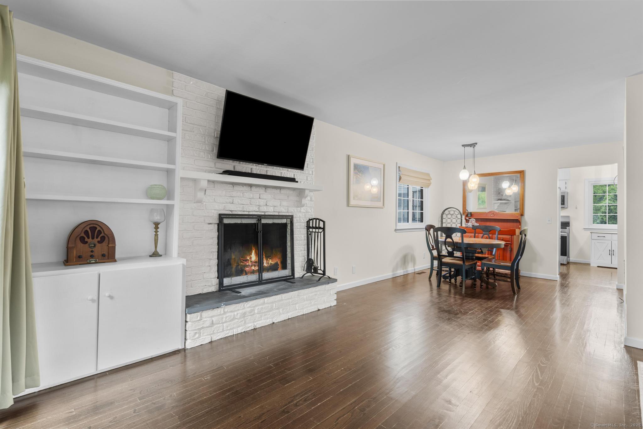 202 Soundview, Stamford, Connecticut 06902