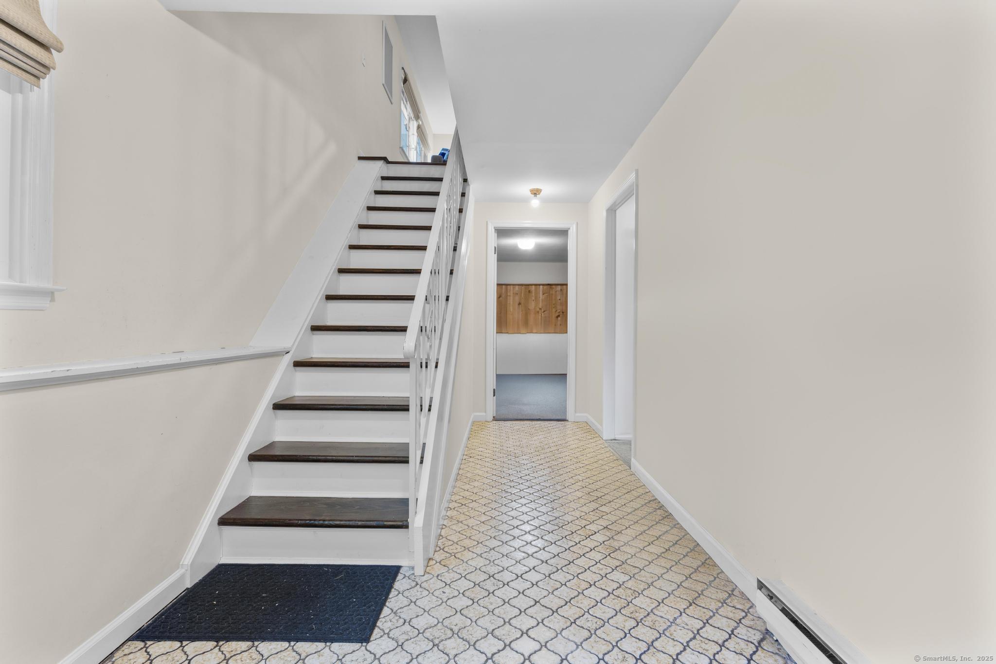 202 Soundview, Stamford, Connecticut 06902