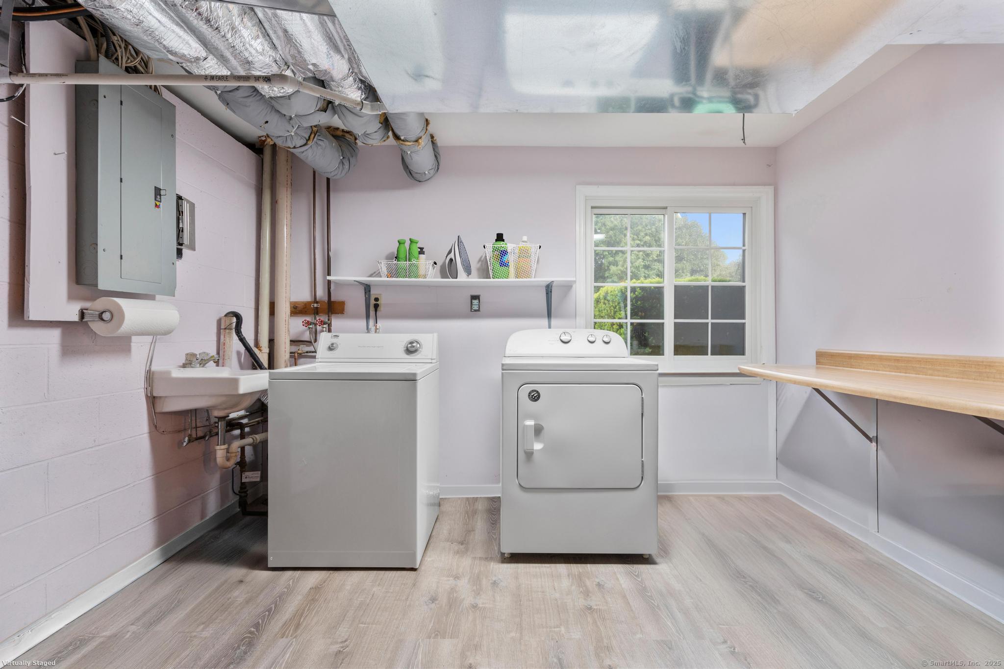 202 Soundview, Stamford, Connecticut 06902