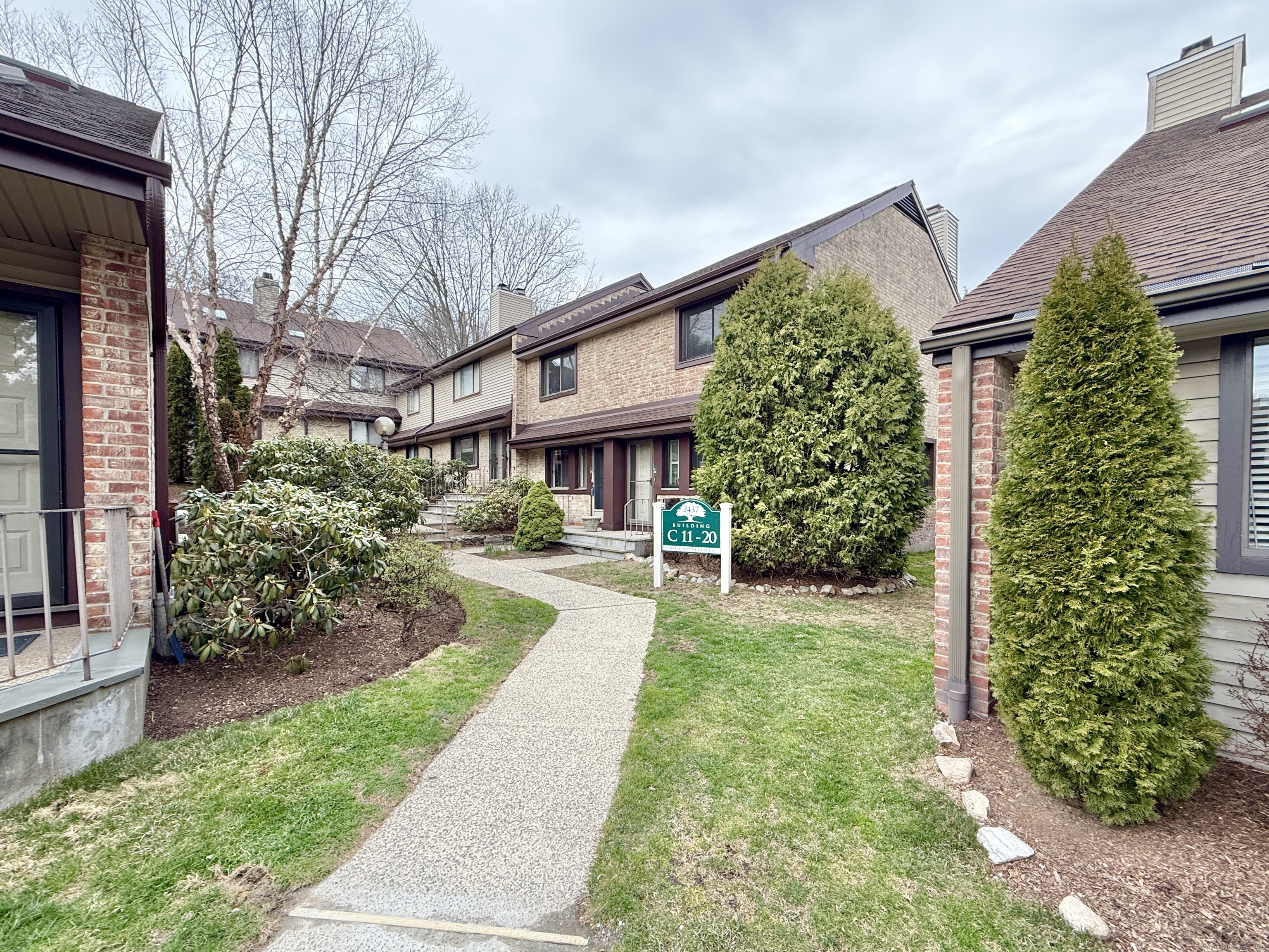 2437 Bedford, Stamford, Connecticut 06905