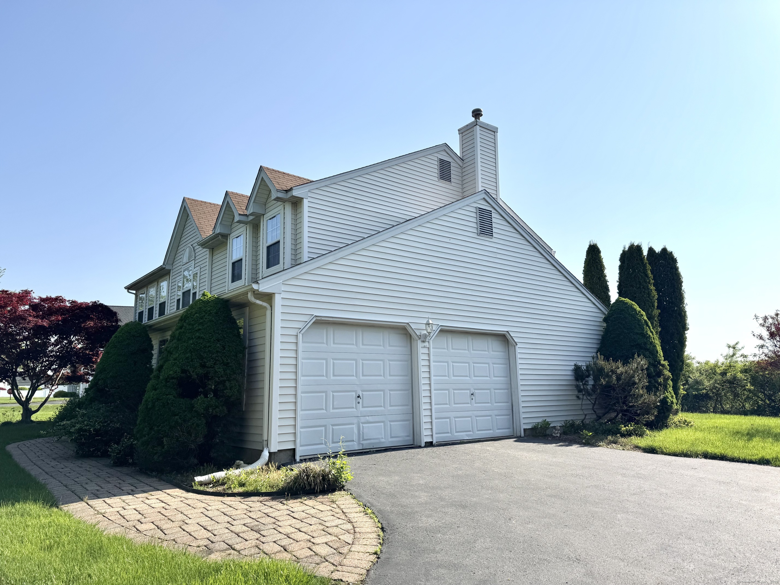 26 John George, Meriden, Connecticut 06450