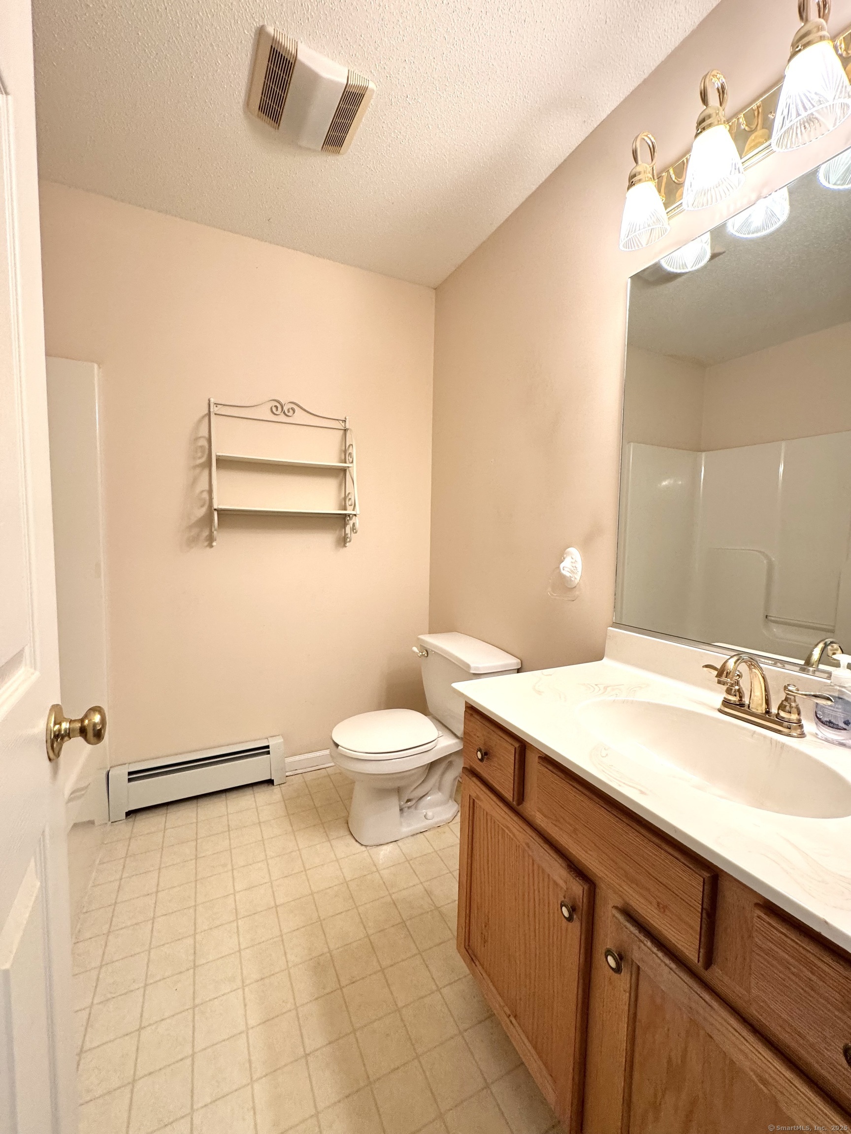 26 John George, Meriden, Connecticut 06450