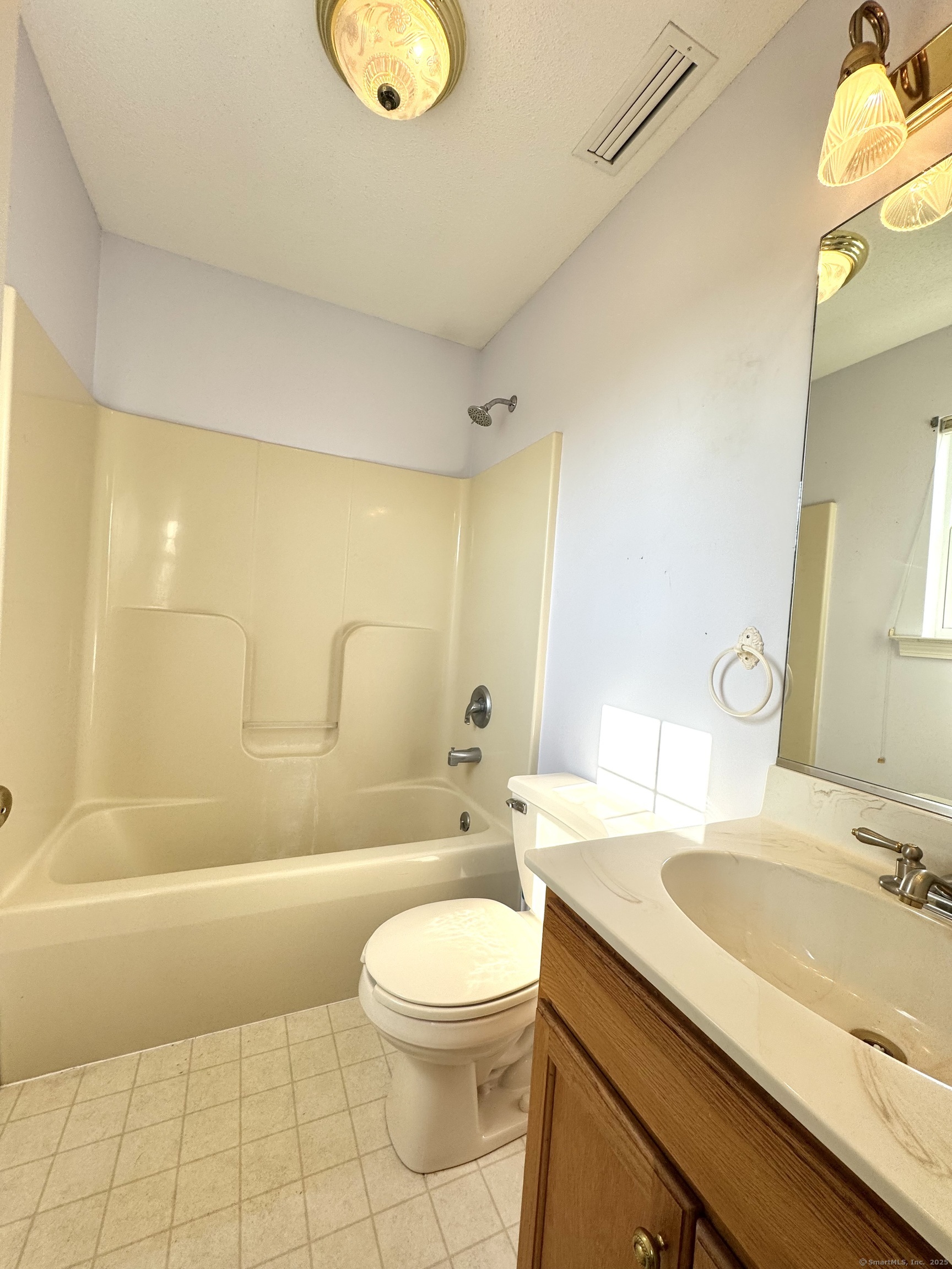 26 John George, Meriden, Connecticut 06450
