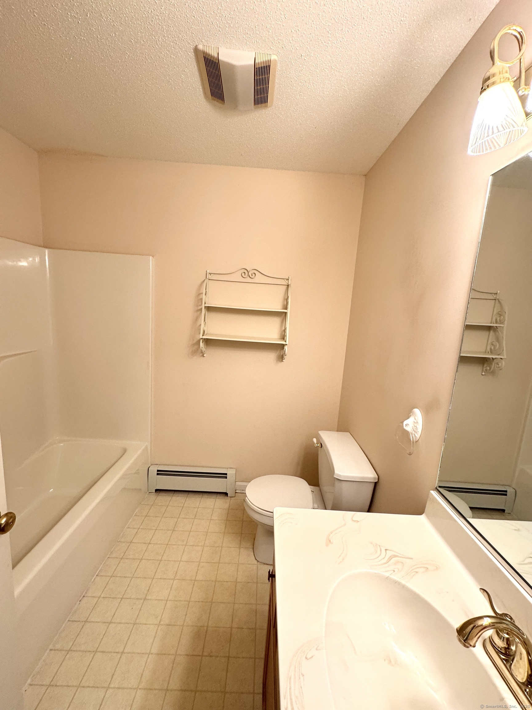 26 John George, Meriden, Connecticut 06450