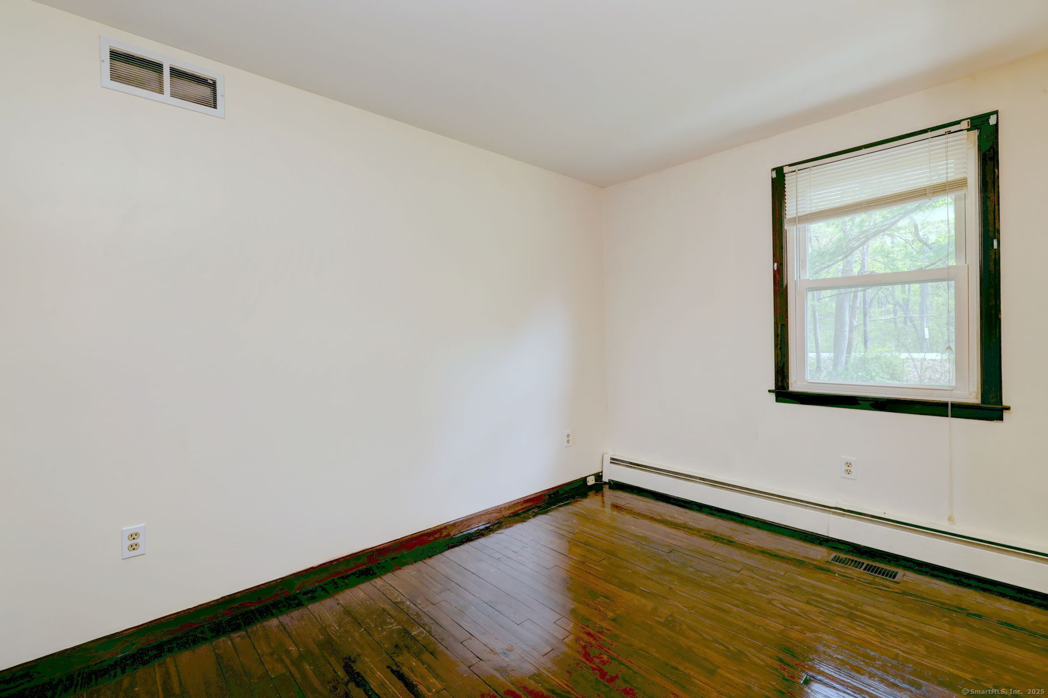 501 Durham, Madison, Connecticut 06443