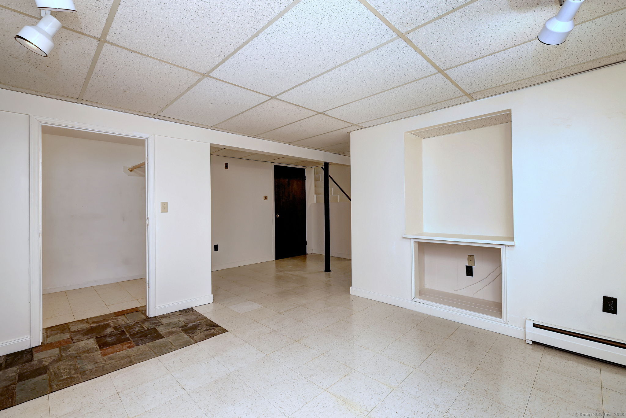501 Durham, Madison, Connecticut 06443
