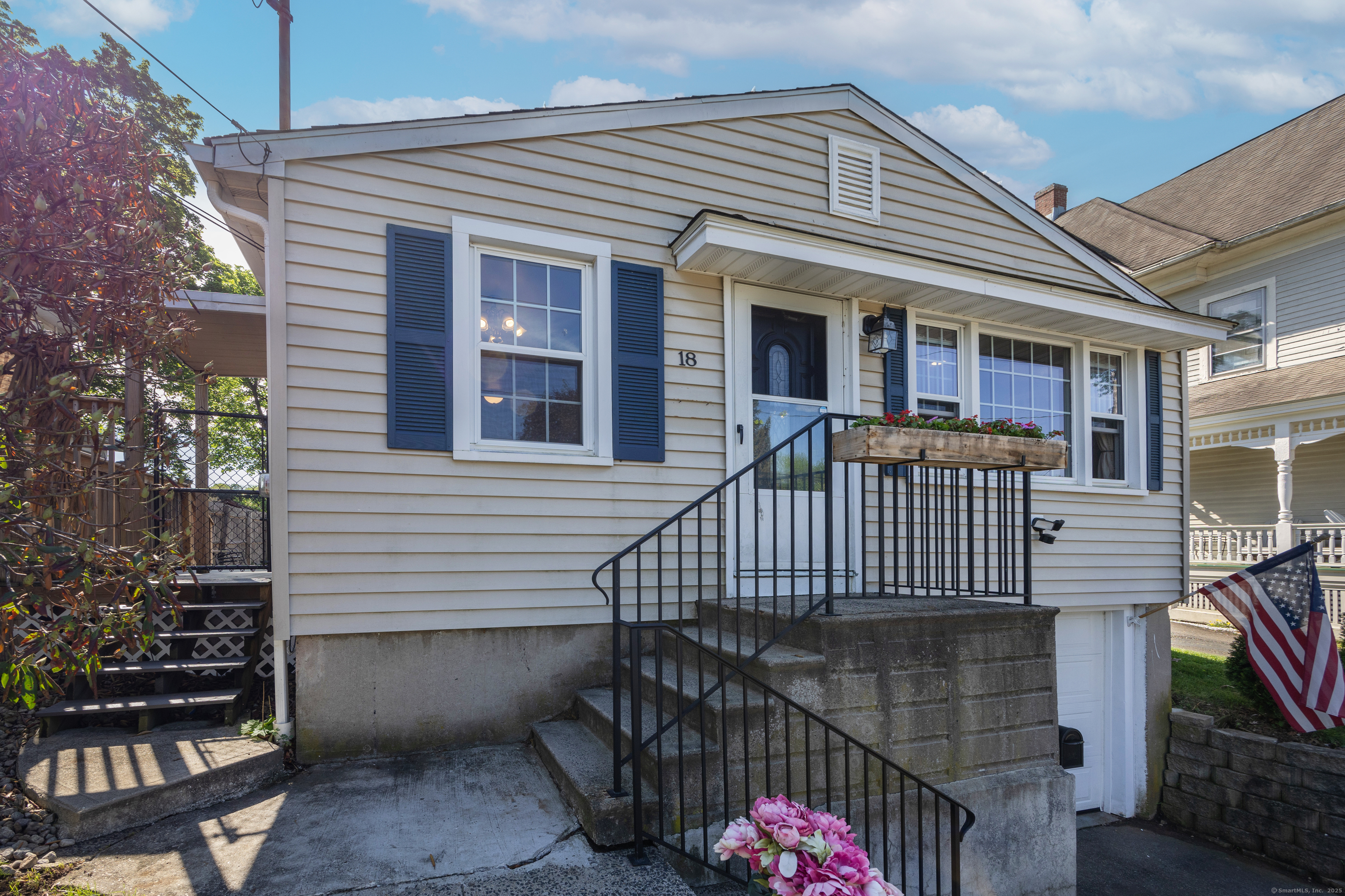 18 Simpson, Wallingford, Connecticut 06492