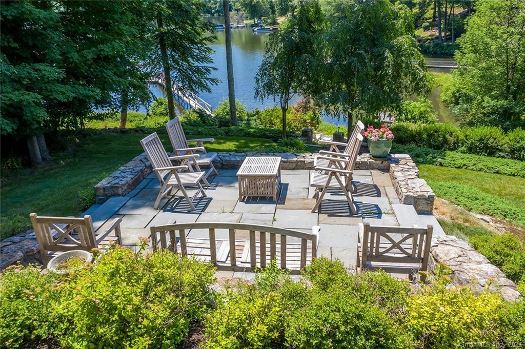 4 Harbour View, New Fairfield, Connecticut 06812