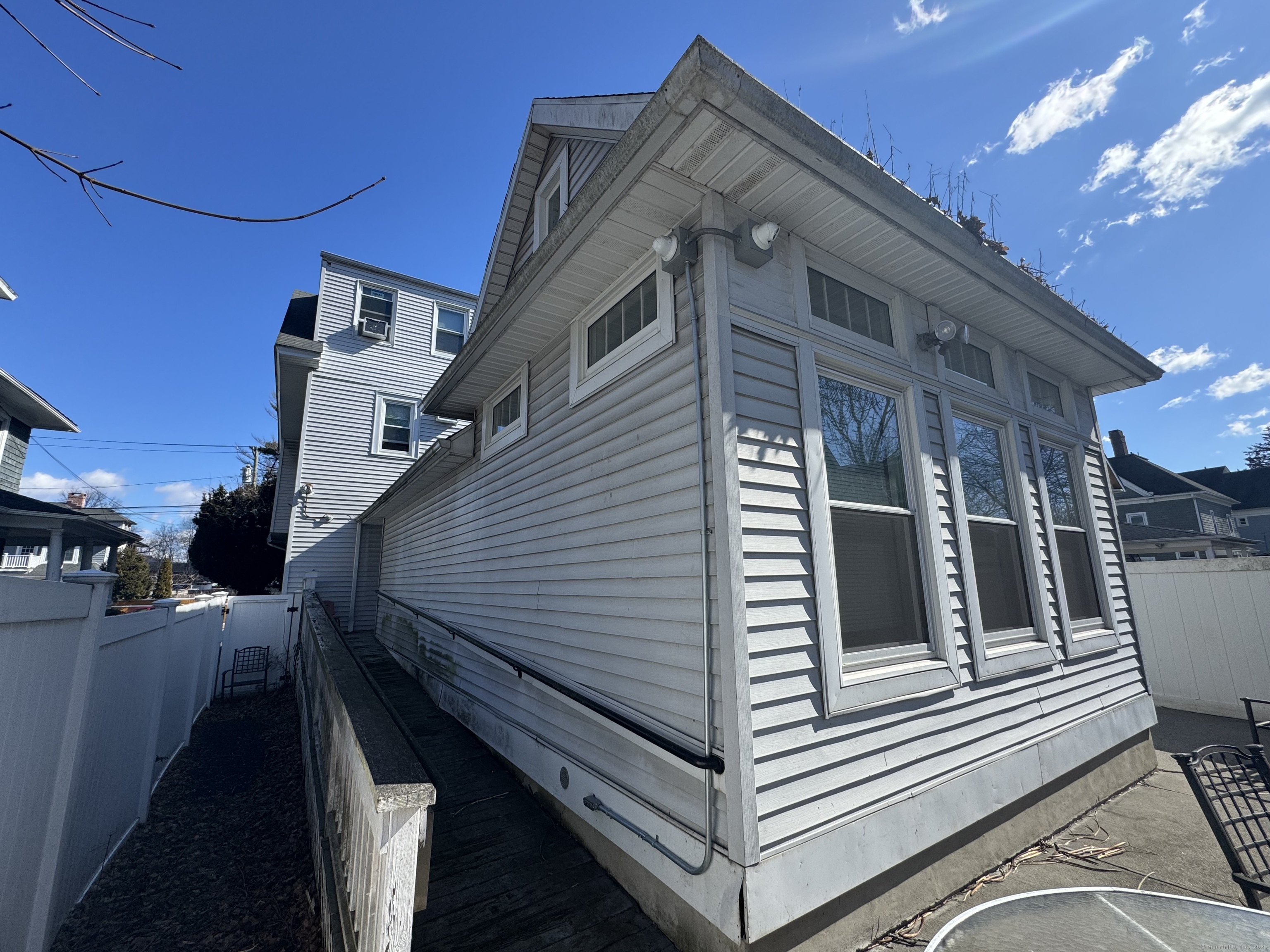 485 Laurel, Bridgeport, Connecticut 06605