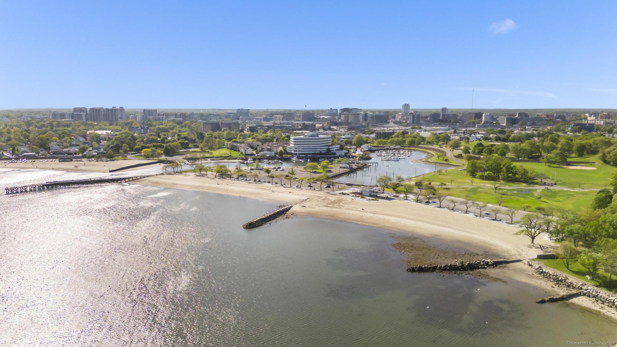 202 Soundview, Stamford, Connecticut 06902