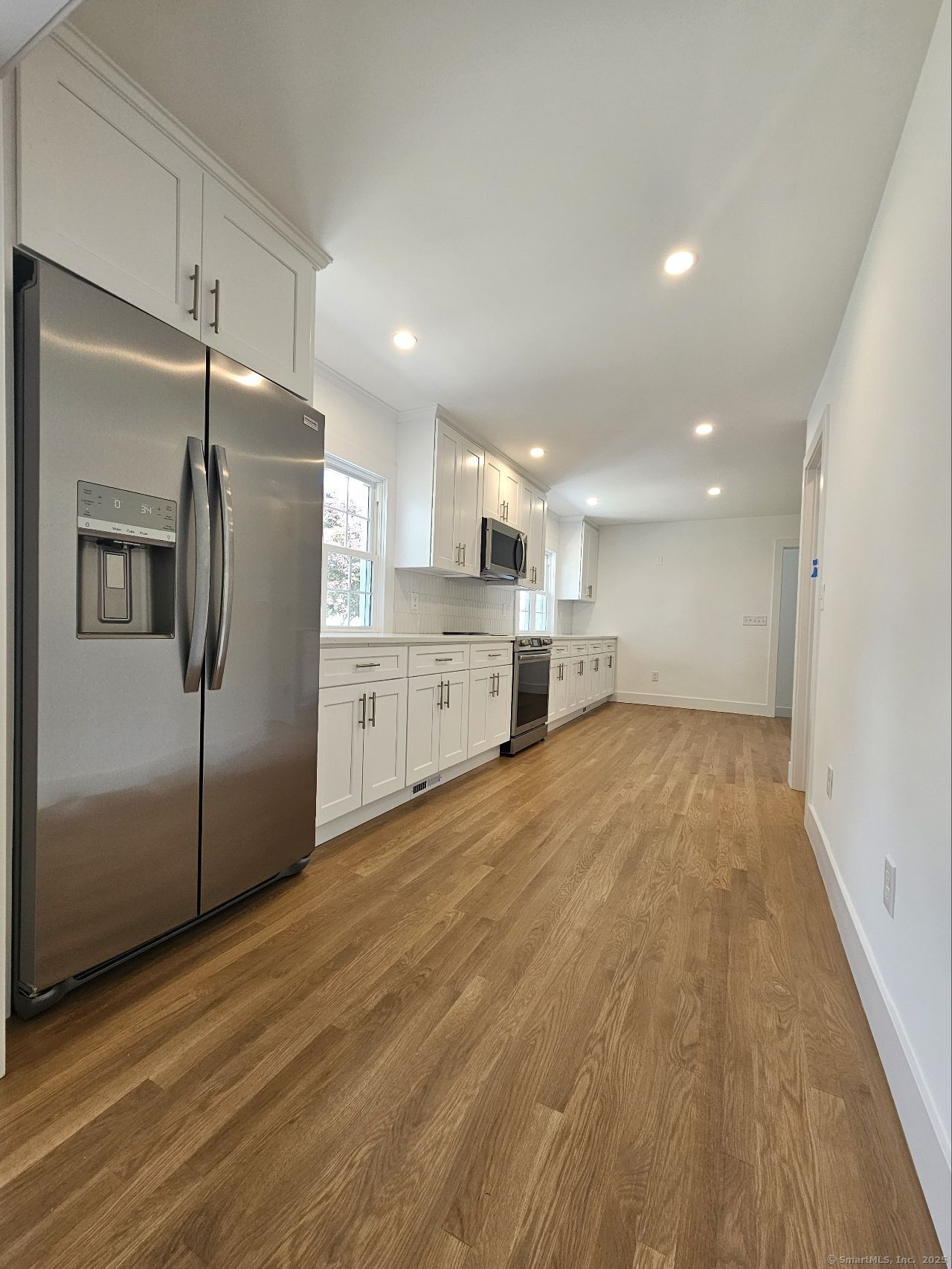 92 Lounsbury, Fairfield, Connecticut 06825