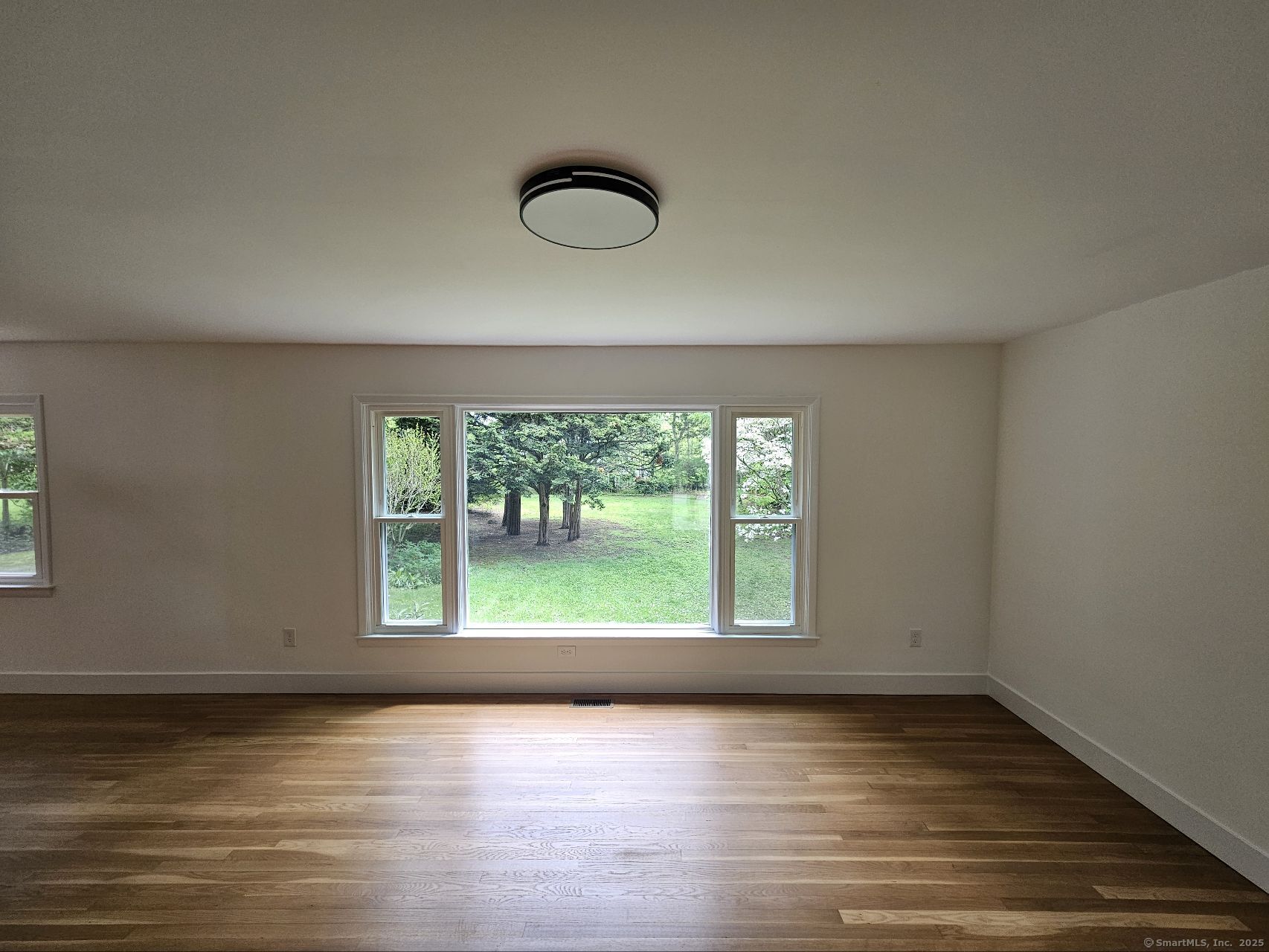 92 Lounsbury, Fairfield, Connecticut 06825