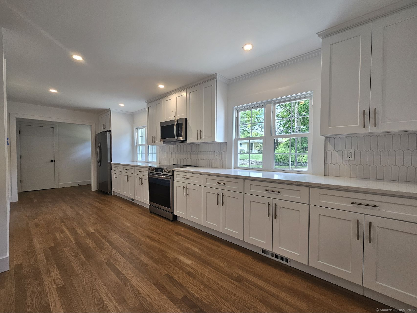 92 Lounsbury, Fairfield, Connecticut 06825
