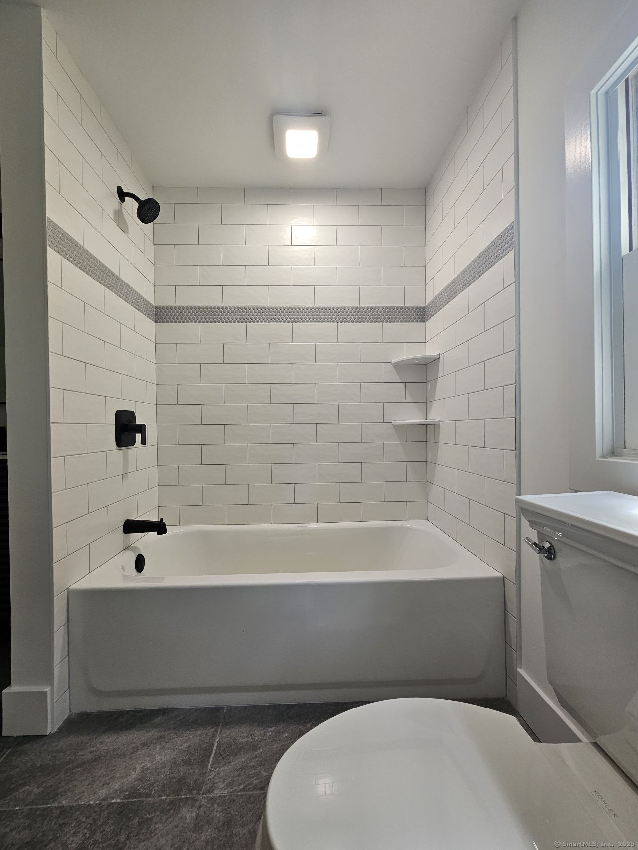 92 Lounsbury, Fairfield, Connecticut 06825