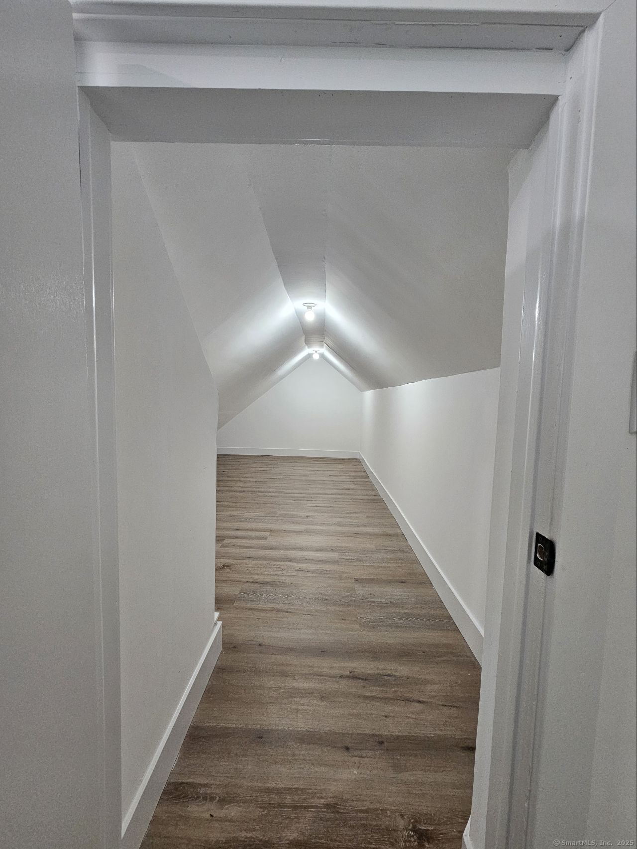 92 Lounsbury, Fairfield, Connecticut 06825