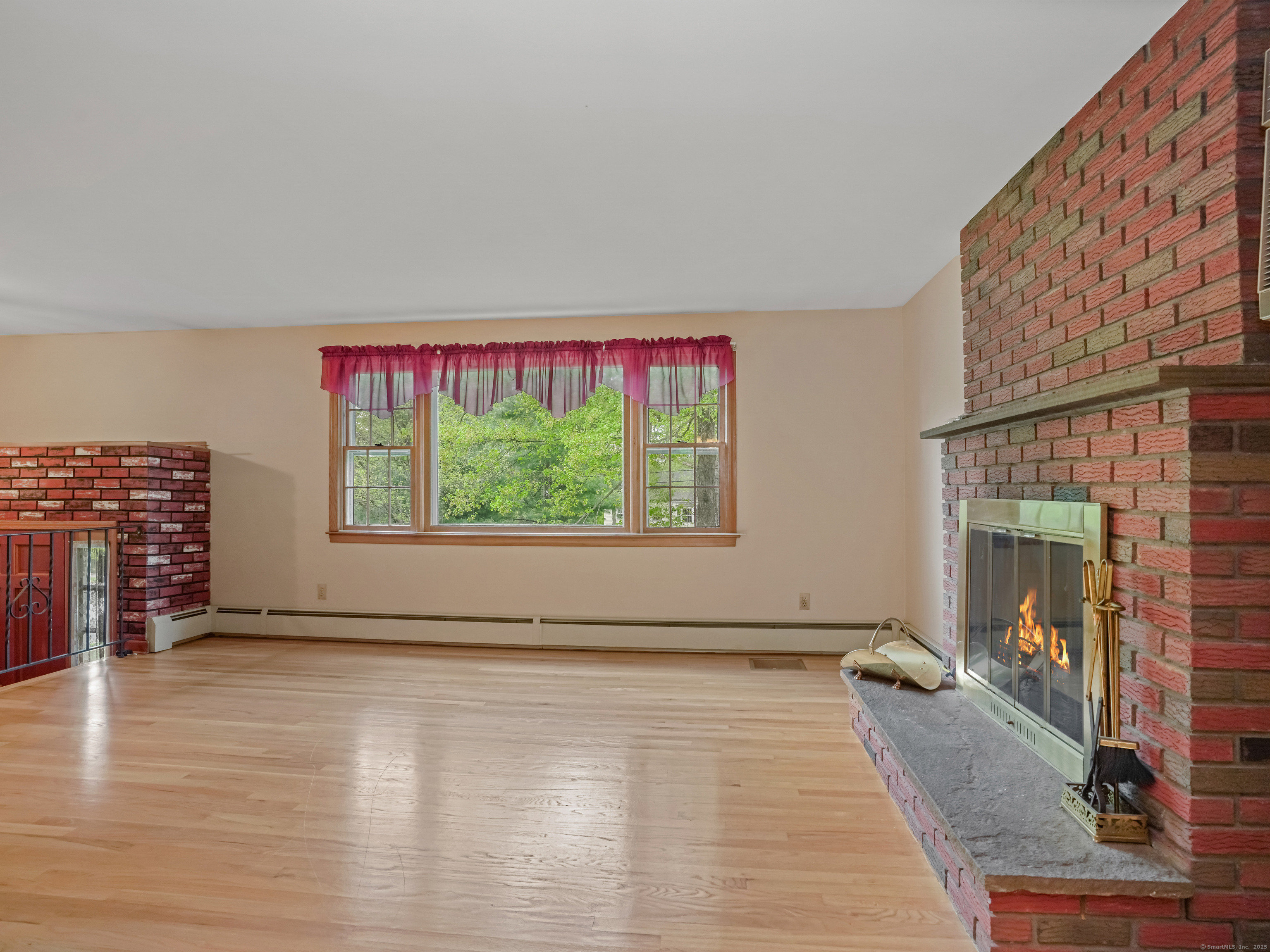 187 Booth Hill, Shelton, Connecticut 06484
