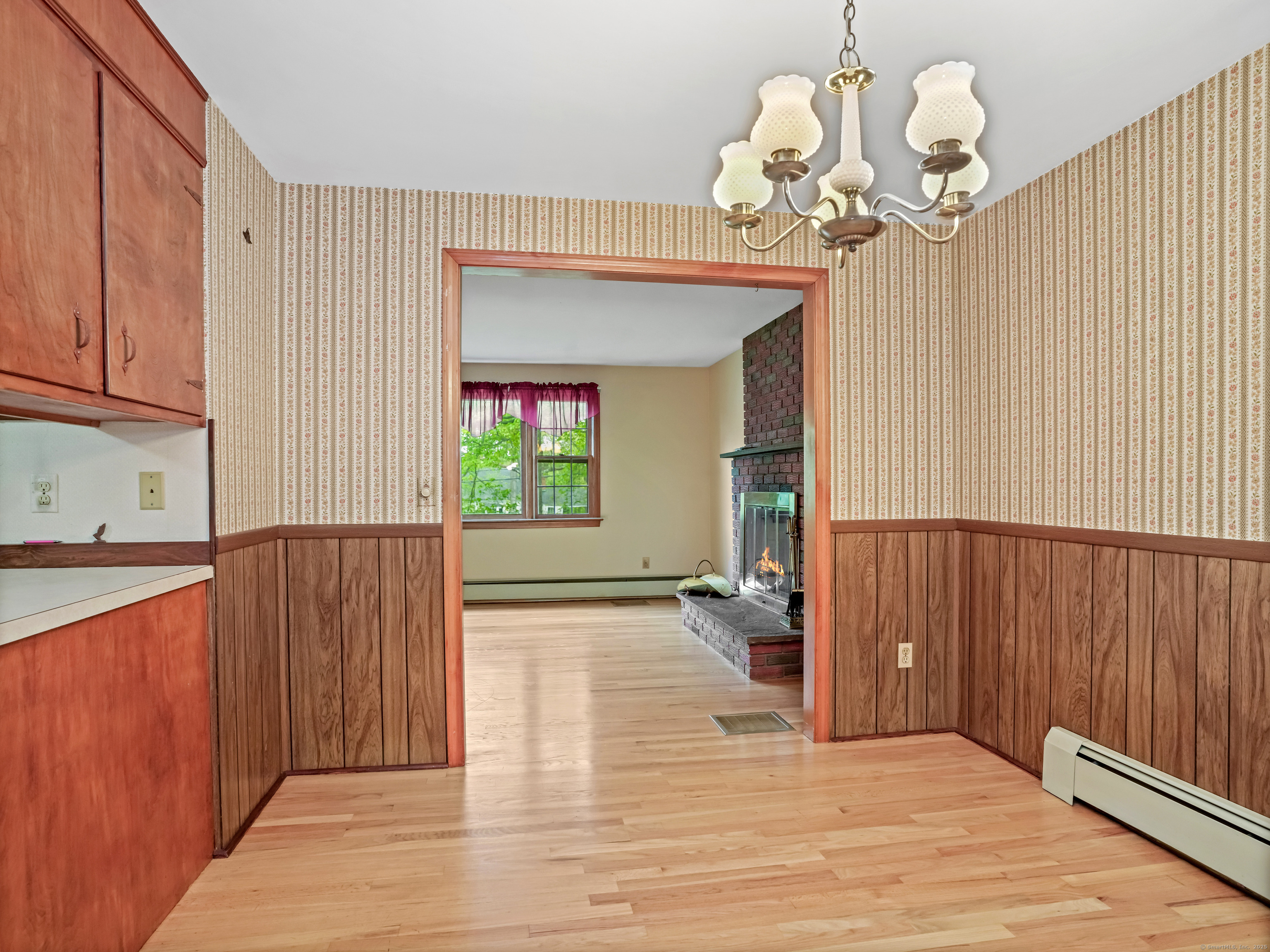 187 Booth Hill, Shelton, Connecticut 06484