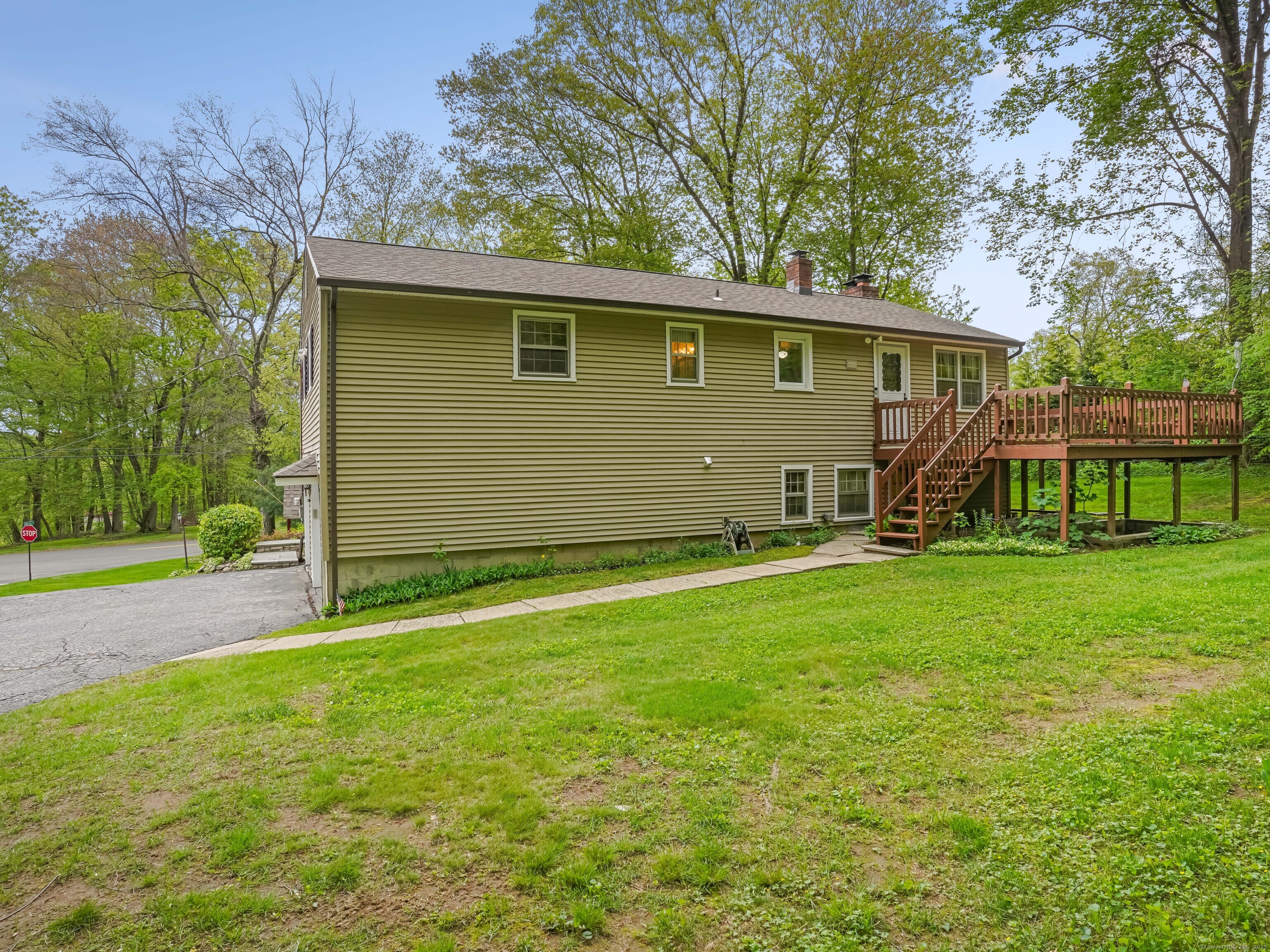 187 Booth Hill, Shelton, Connecticut 06484
