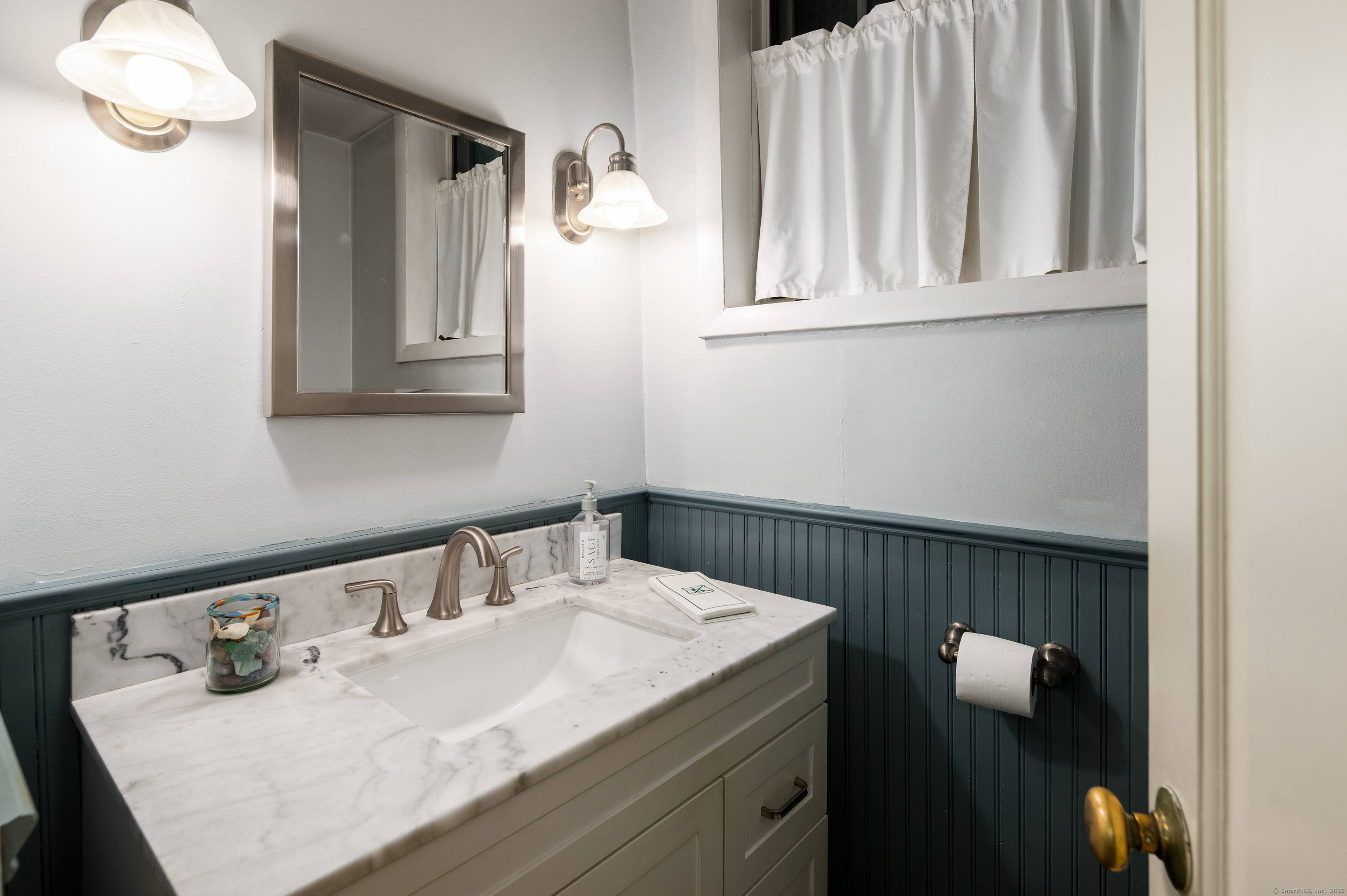 306 Hubbard, Stamford, Connecticut 06905