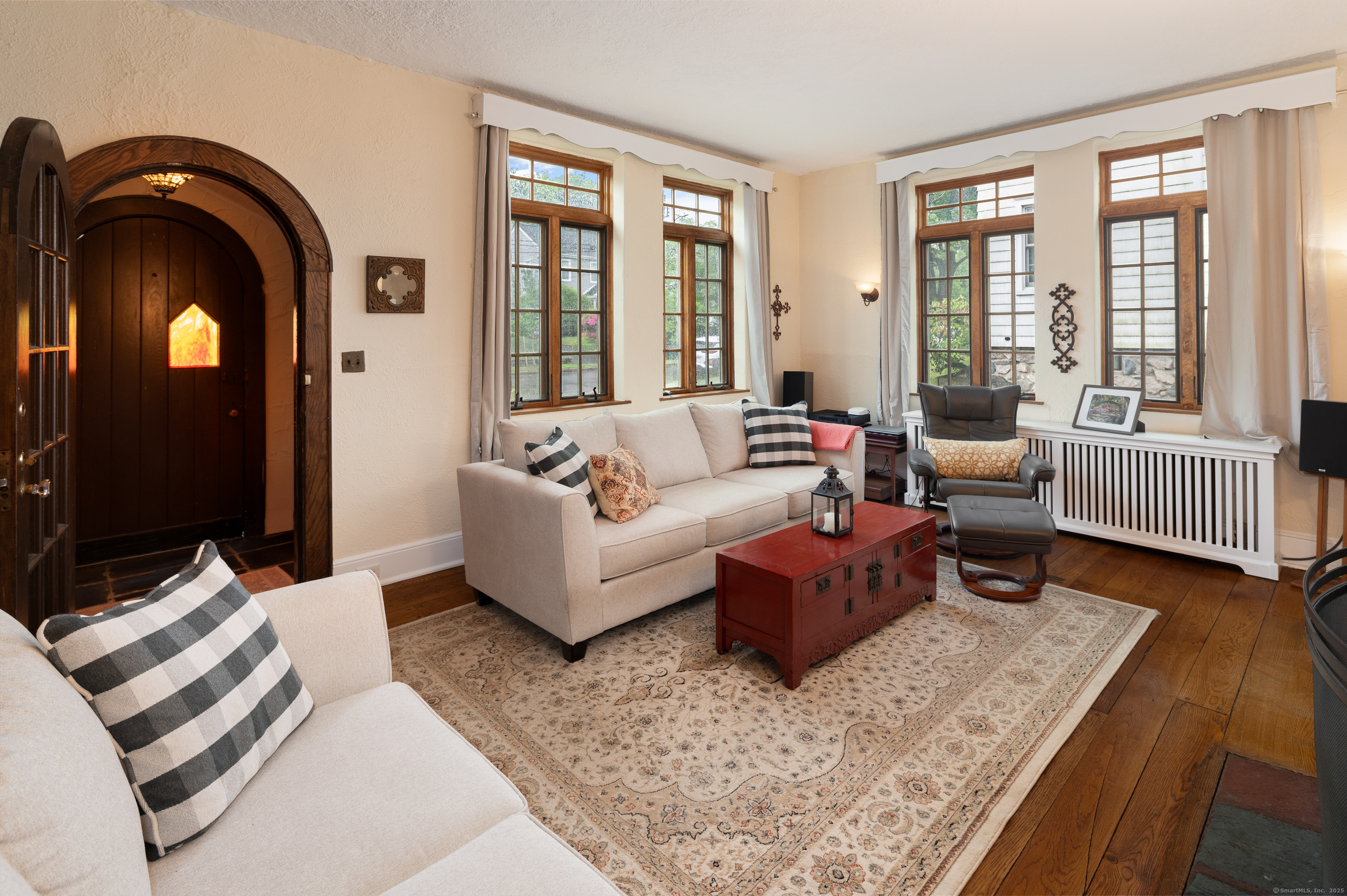 306 Hubbard, Stamford, Connecticut 06905
