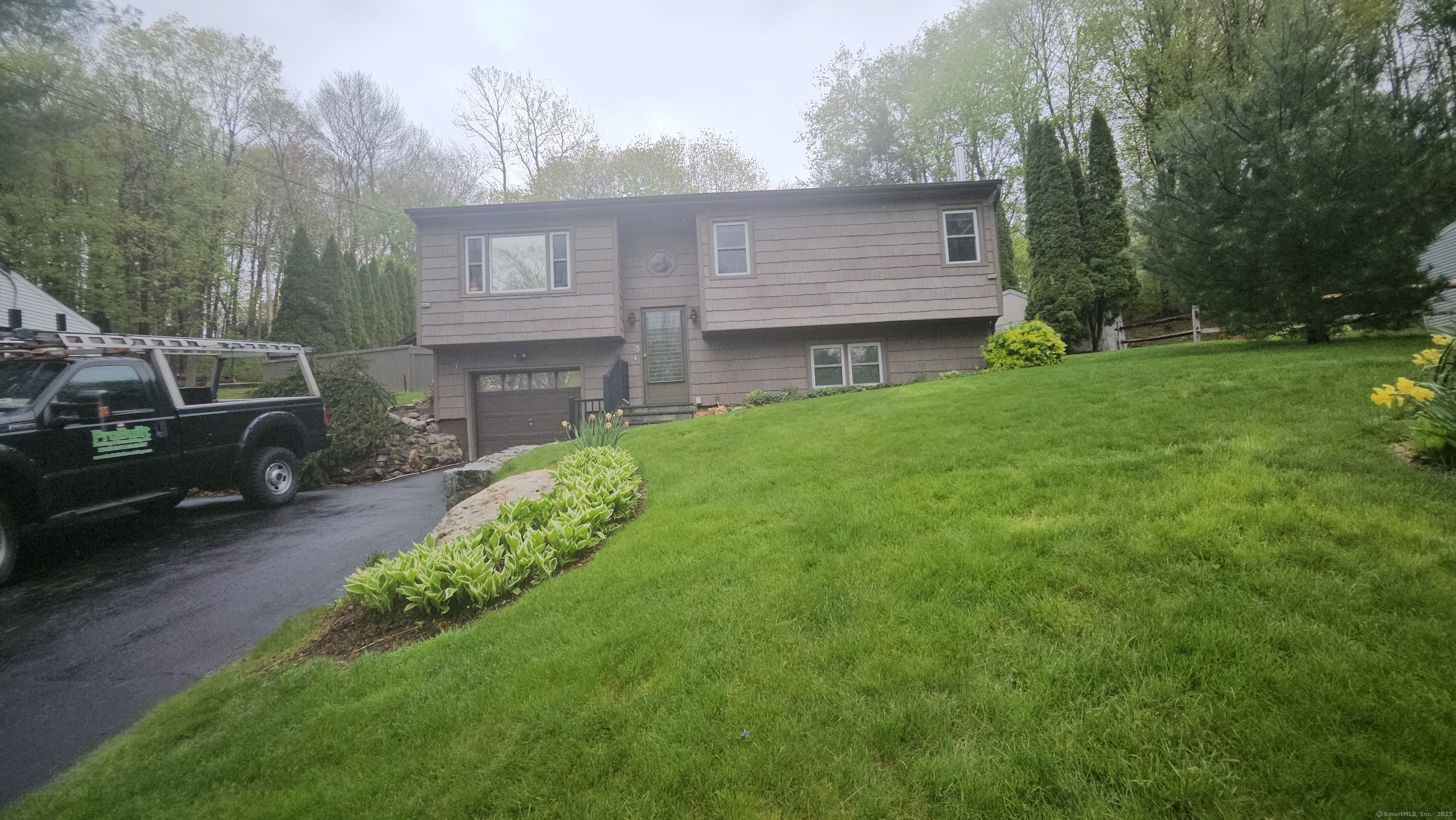 35 Kayview Avenue Bethel CT