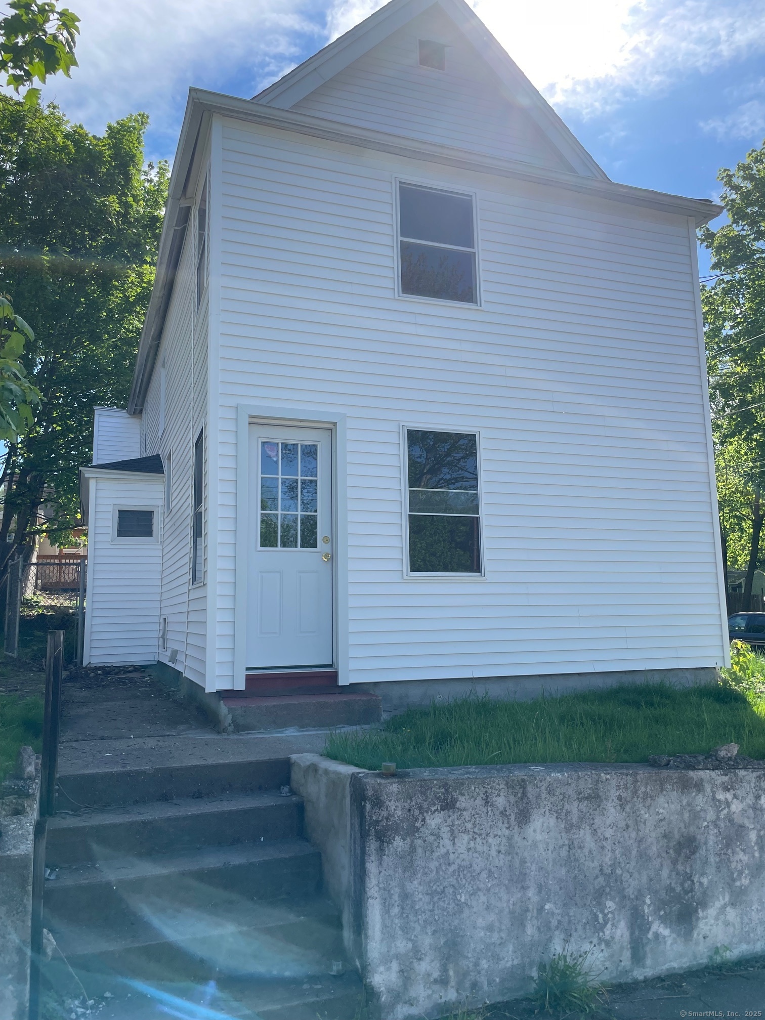 40 Beacon, Waterbury, Connecticut 06704