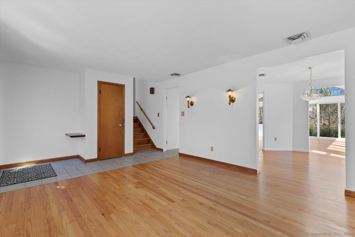 26 Jodi, Wallingford, Connecticut 06492