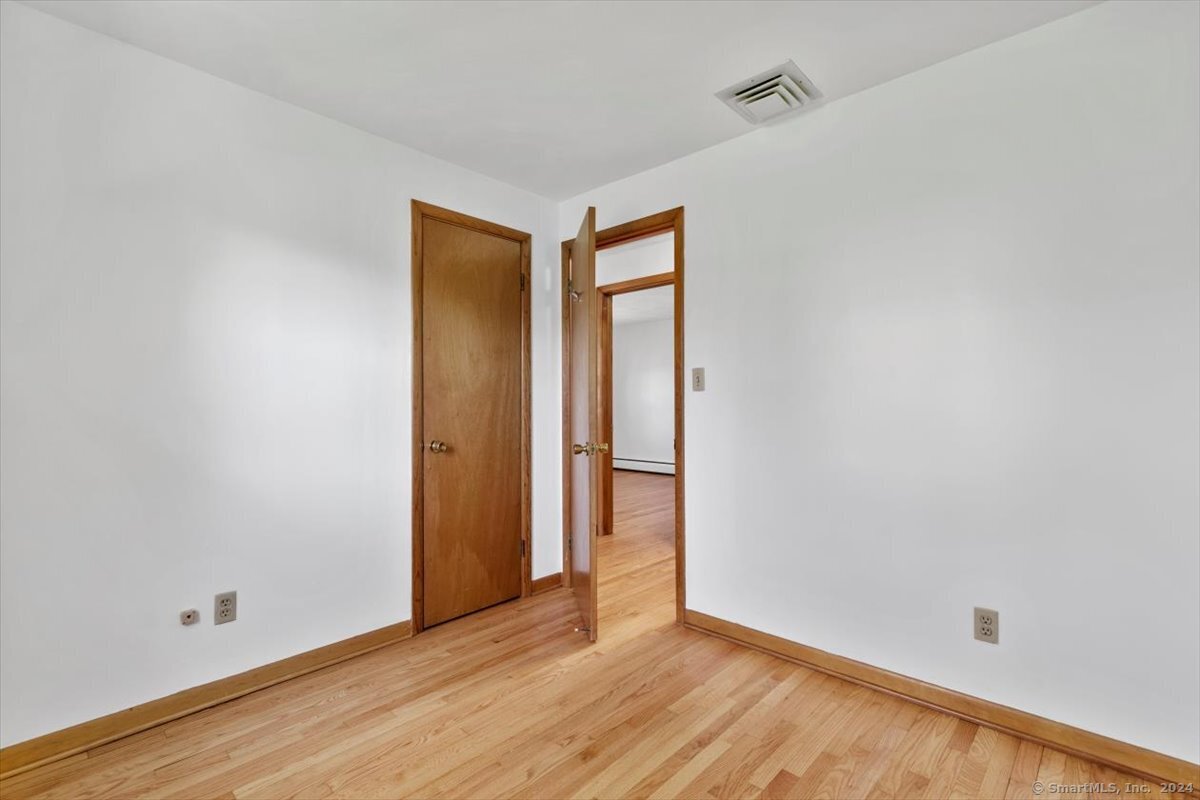 26 Jodi, Wallingford, Connecticut 06492