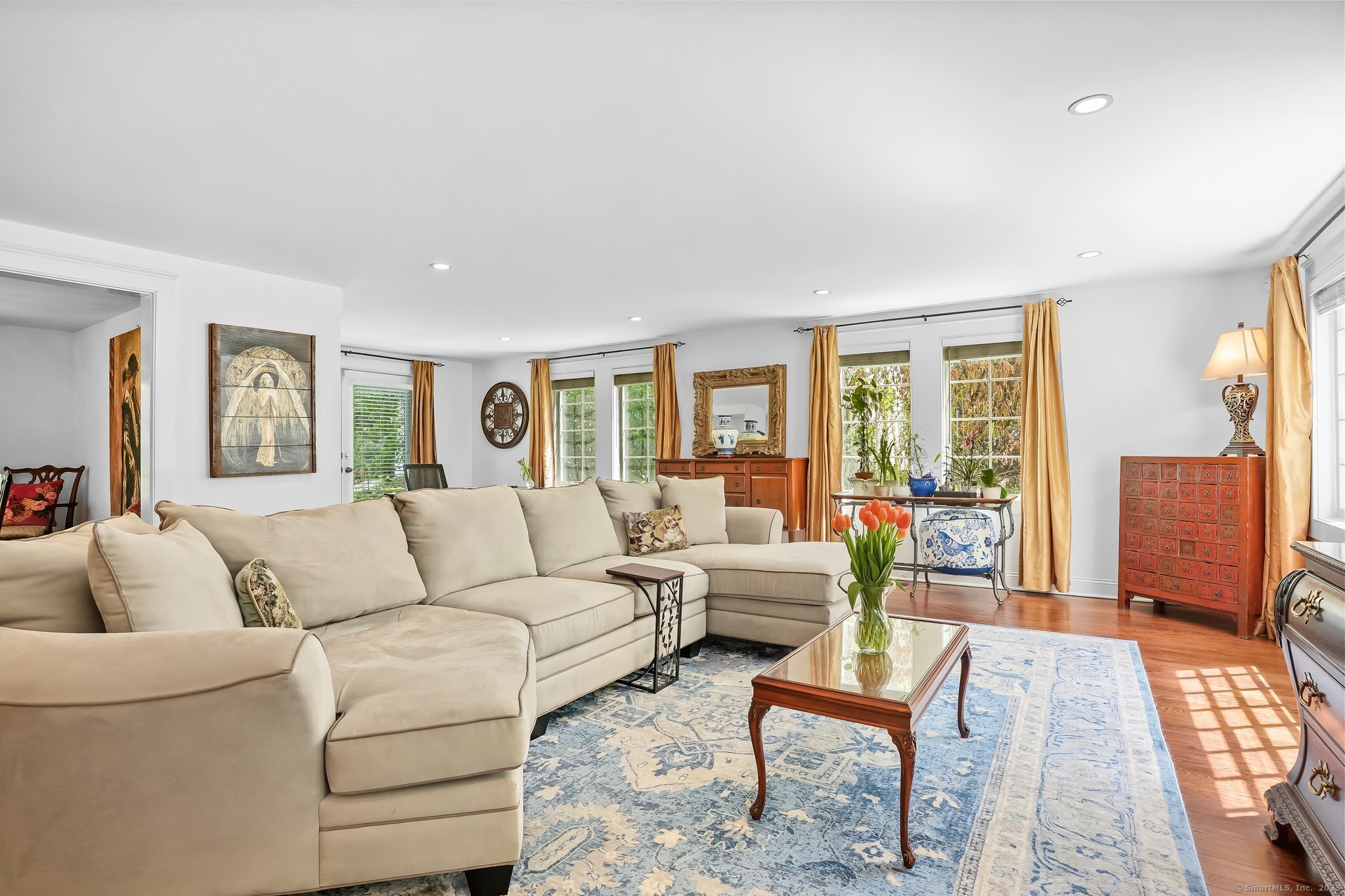 78 Hoyts, Bethel, Connecticut 06801