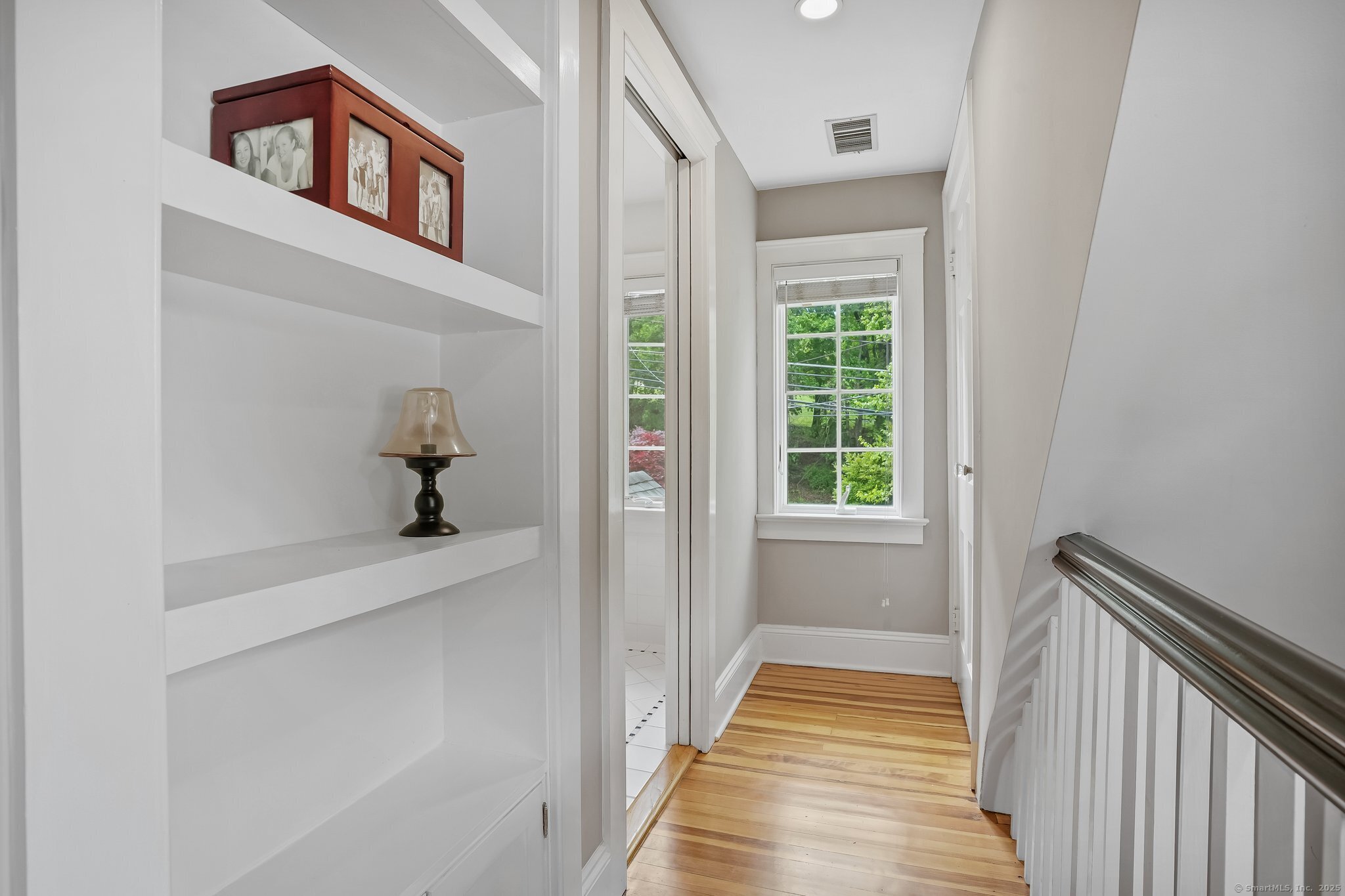 78 Hoyts, Bethel, Connecticut 06801