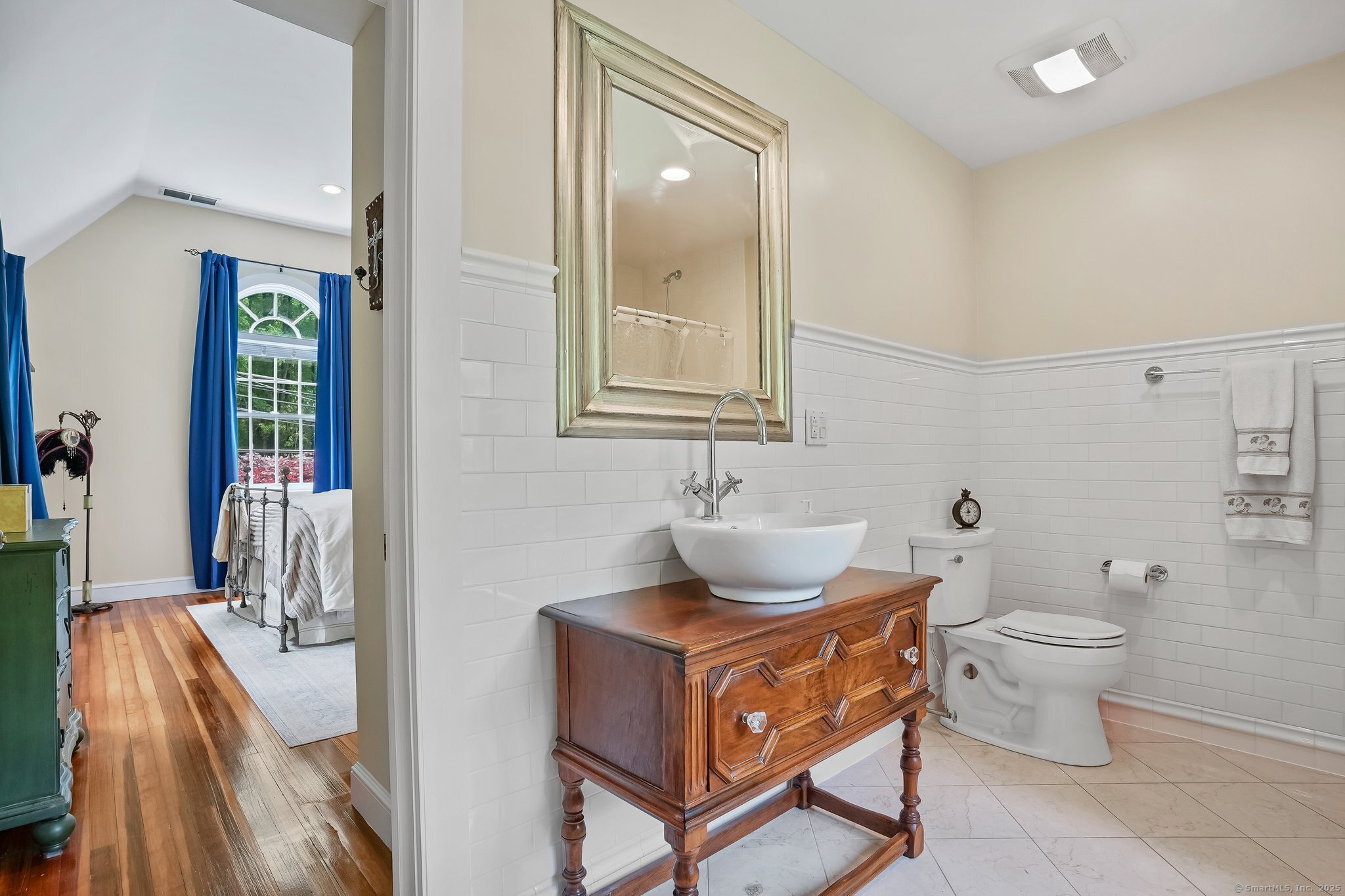 78 Hoyts, Bethel, Connecticut 06801