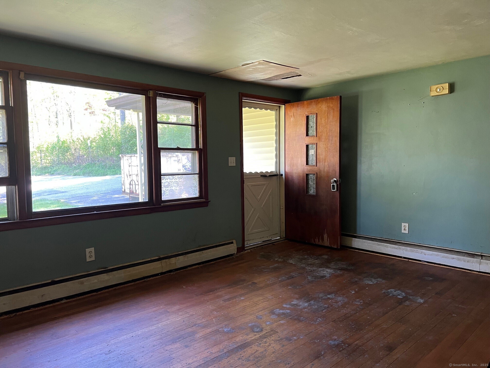172 Pierce, Torrington, Connecticut 06790
