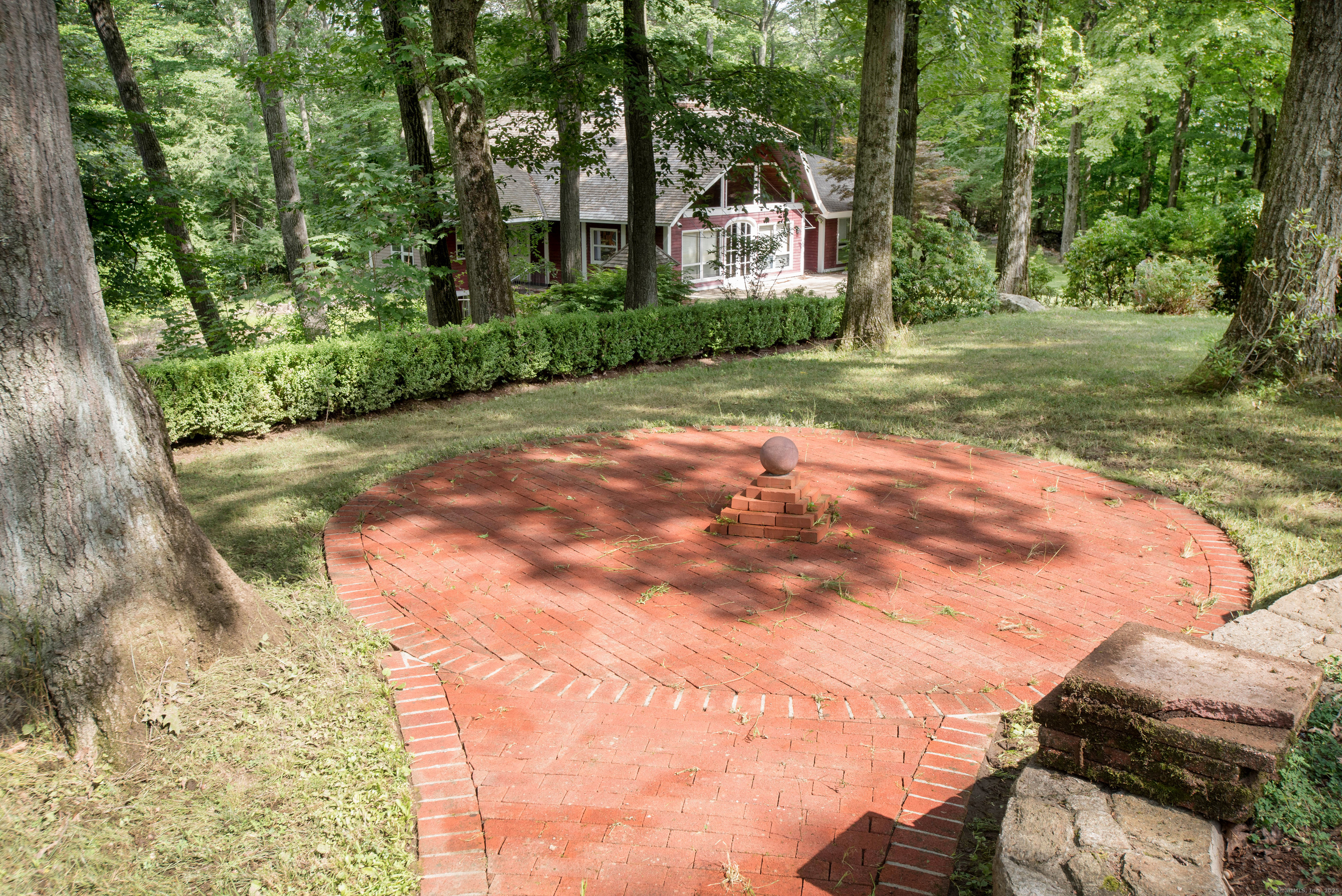 137 Neds Mountain, Ridgefield, Connecticut 06877