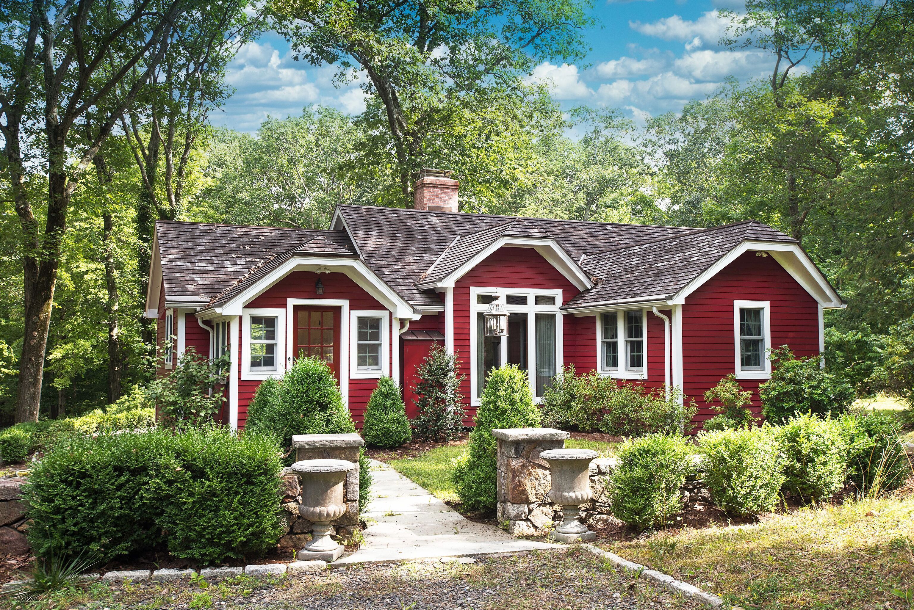 137 Neds Mountain, Ridgefield, Connecticut 06877