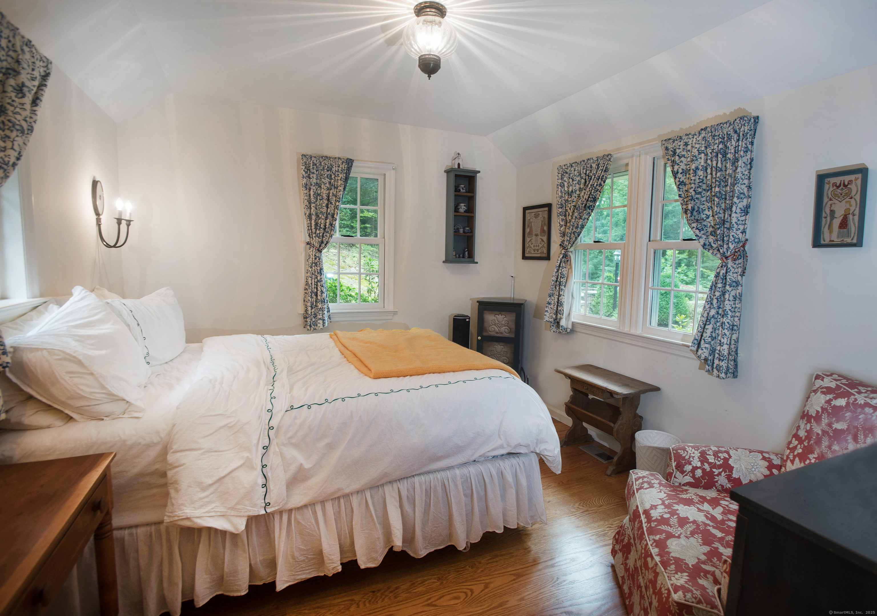 137 Neds Mountain, Ridgefield, Connecticut 06877