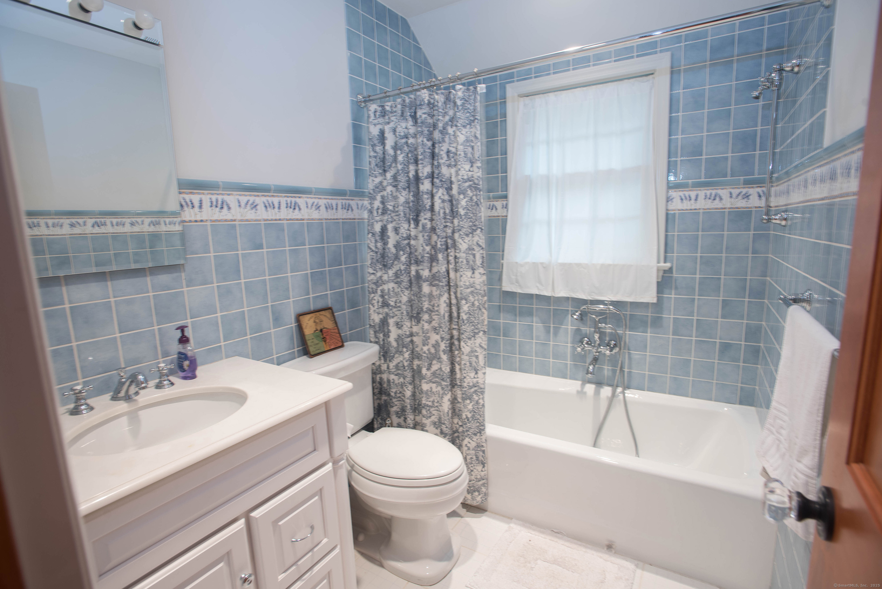 137 Neds Mountain, Ridgefield, Connecticut 06877