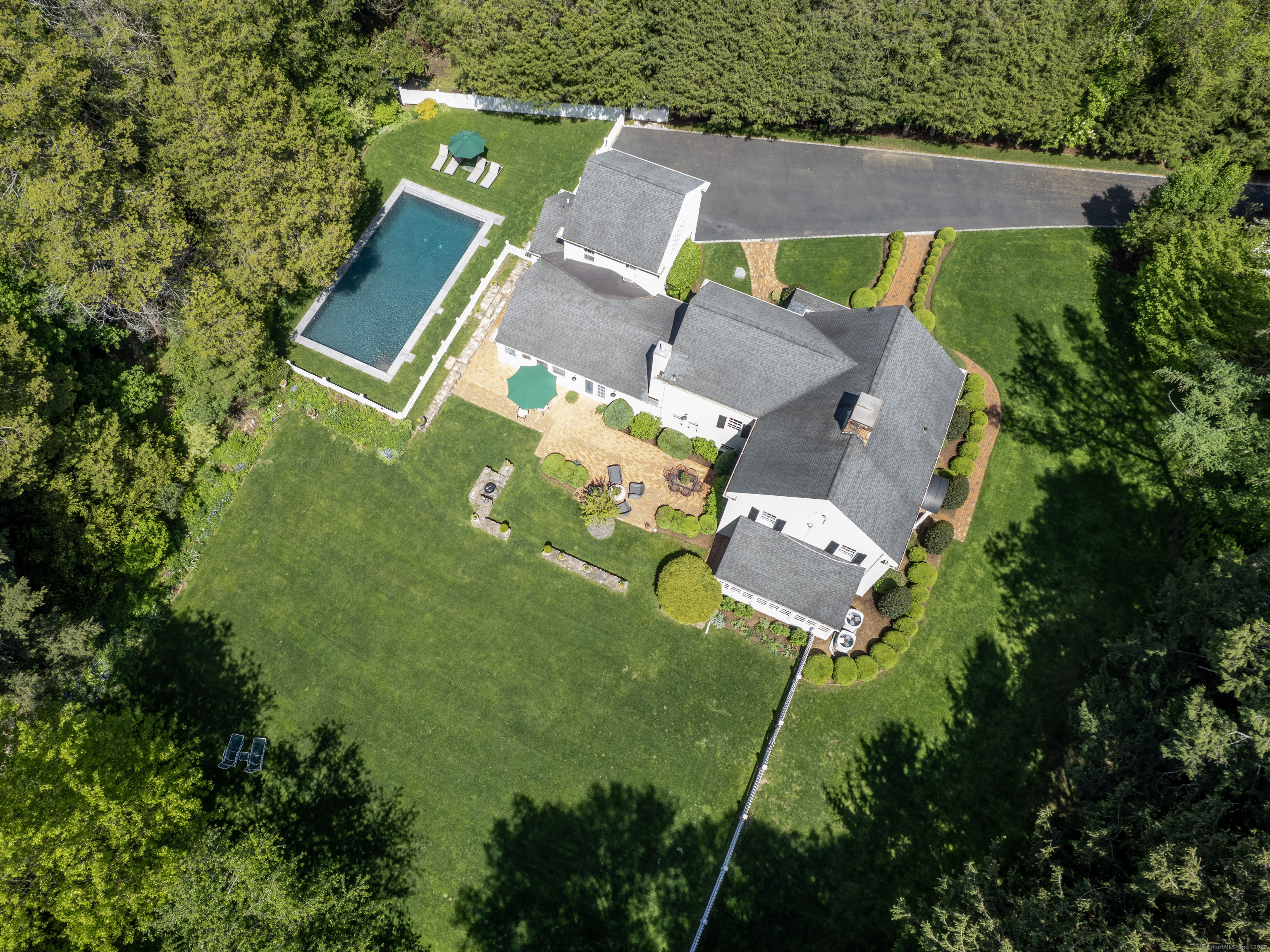 27 Old Hill Farms, Westport, Connecticut 06880