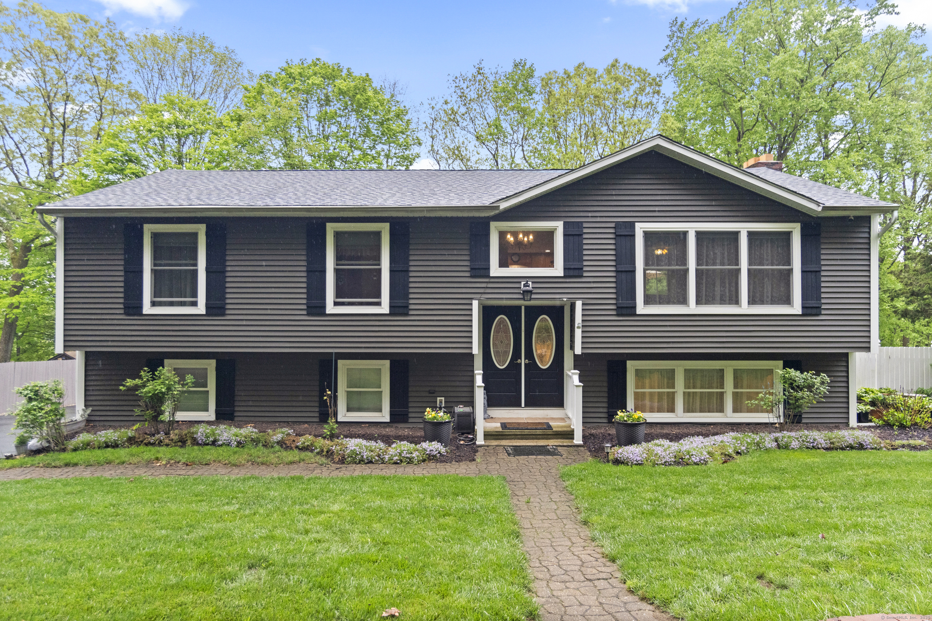 9 Terrace, Seymour, Connecticut 06483