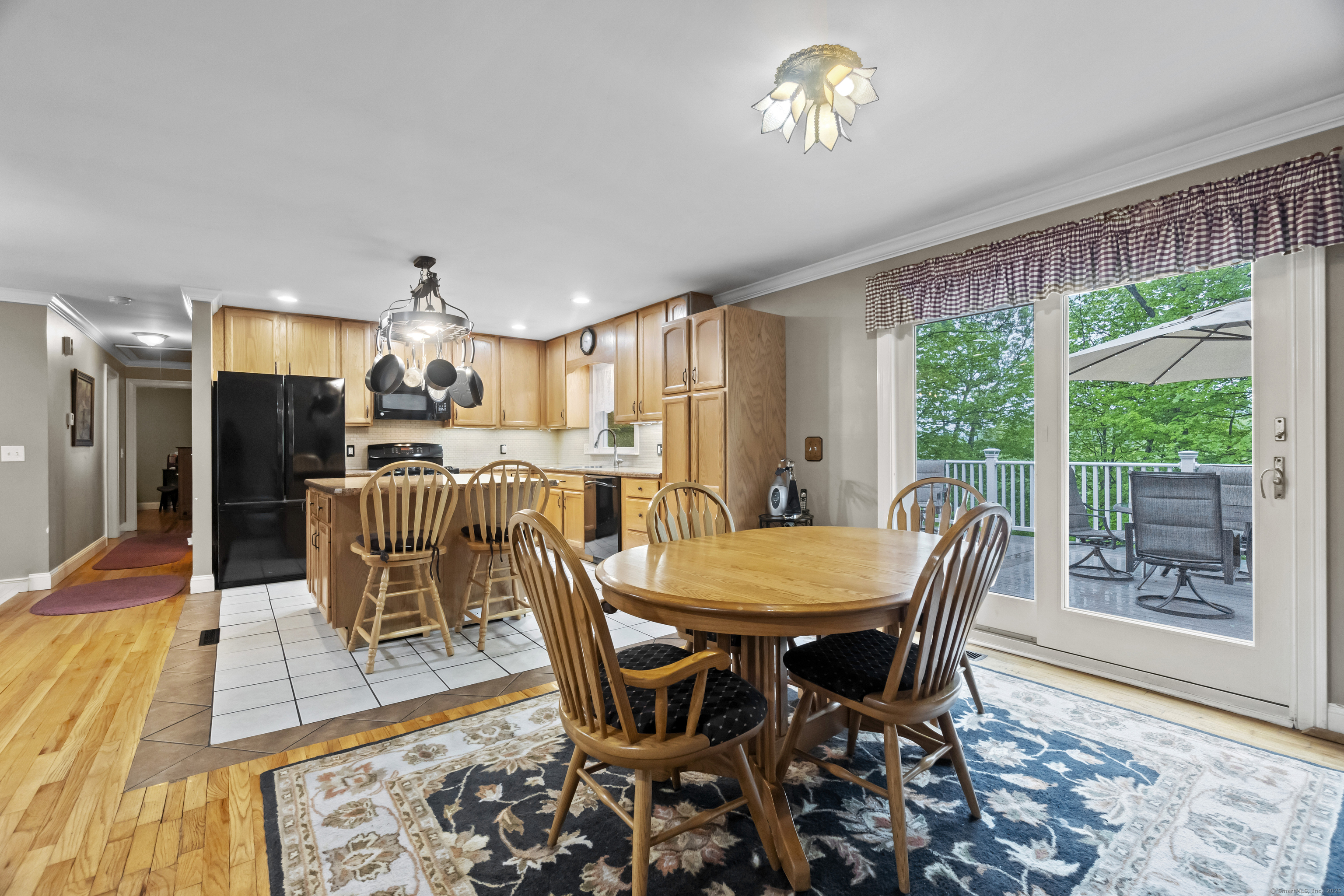 9 Terrace, Seymour, Connecticut 06483
