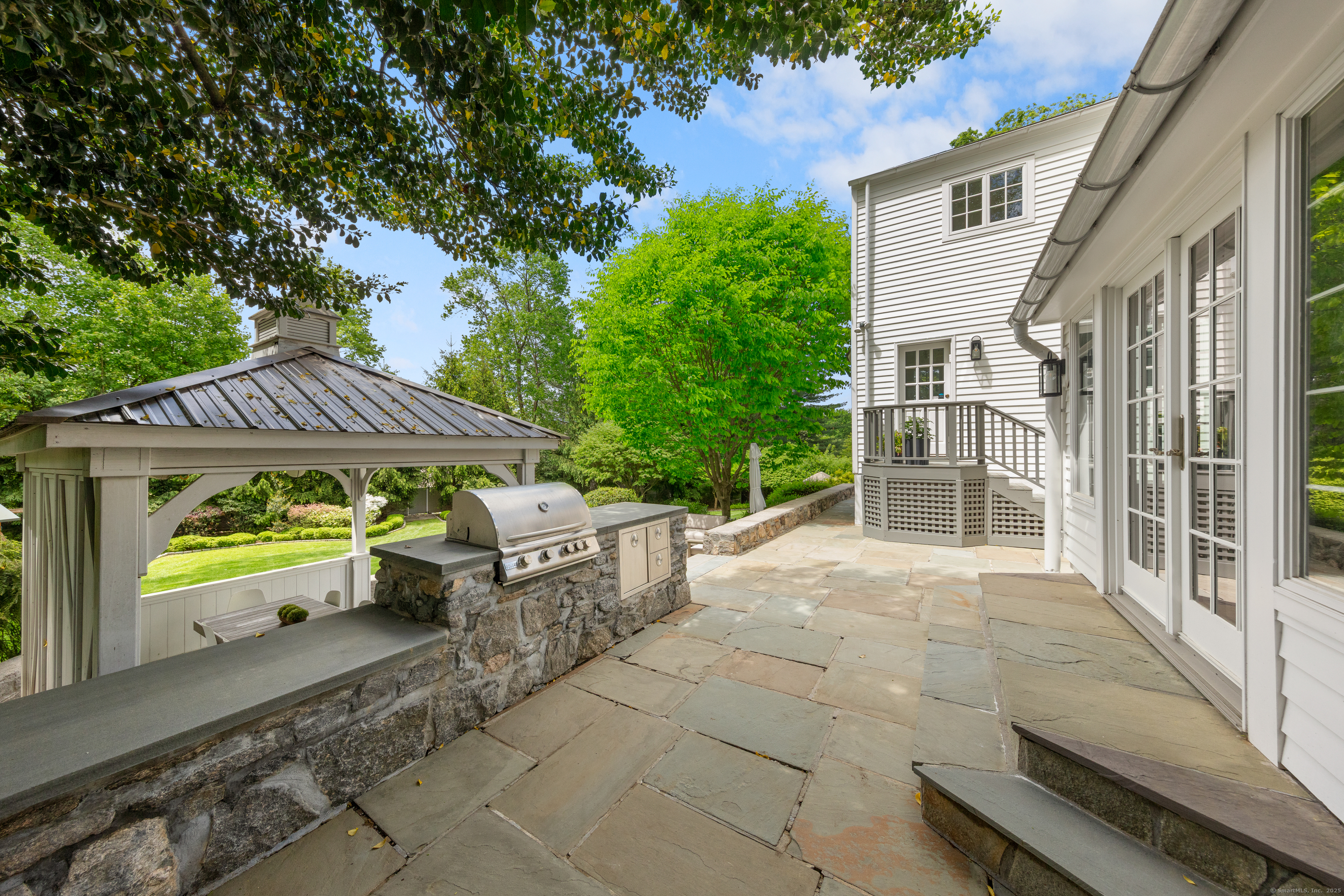 142 Old North Stamford, Stamford, Connecticut 06905