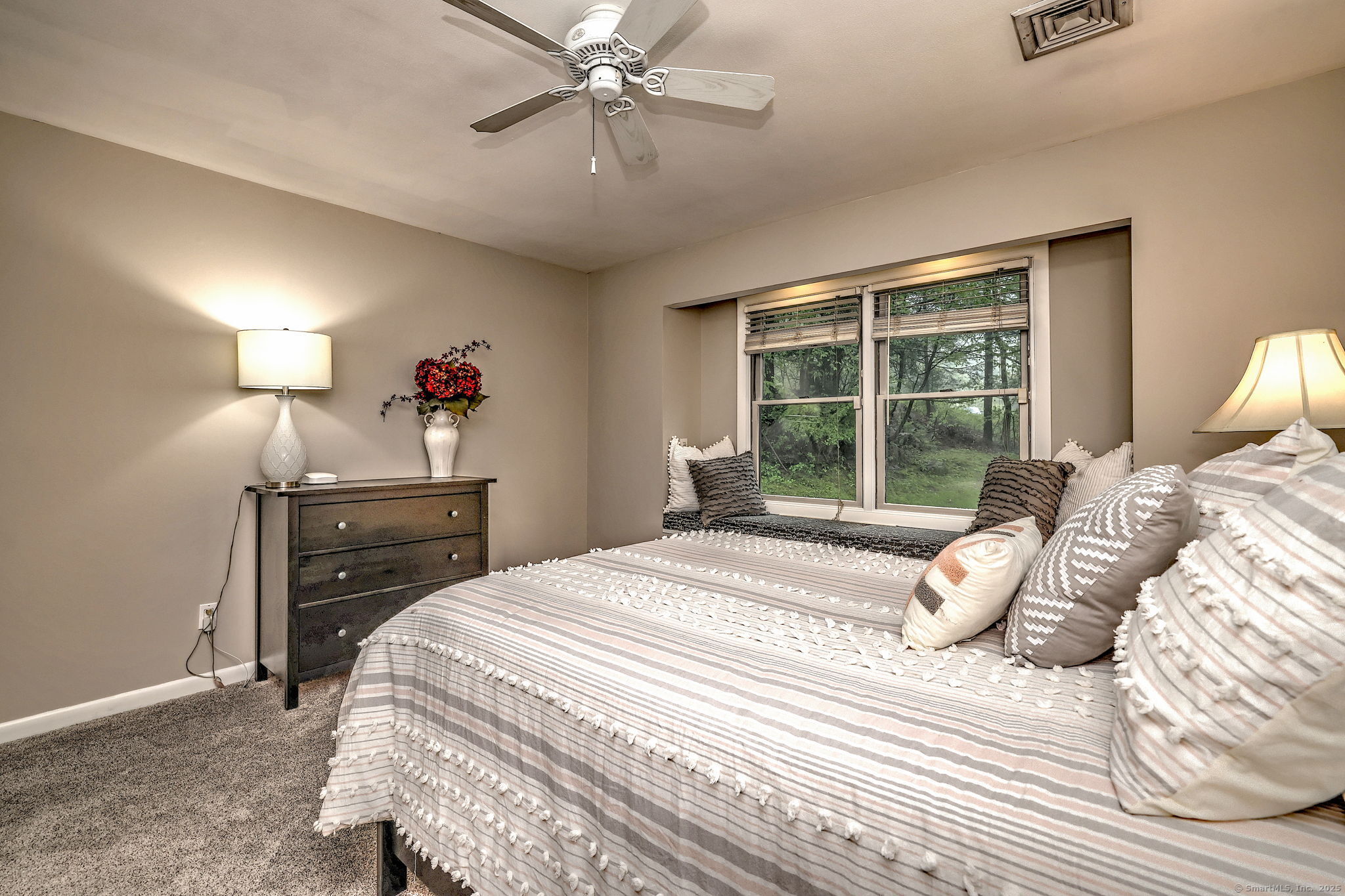 622 Wheelers Farm, Orange, Connecticut 06477