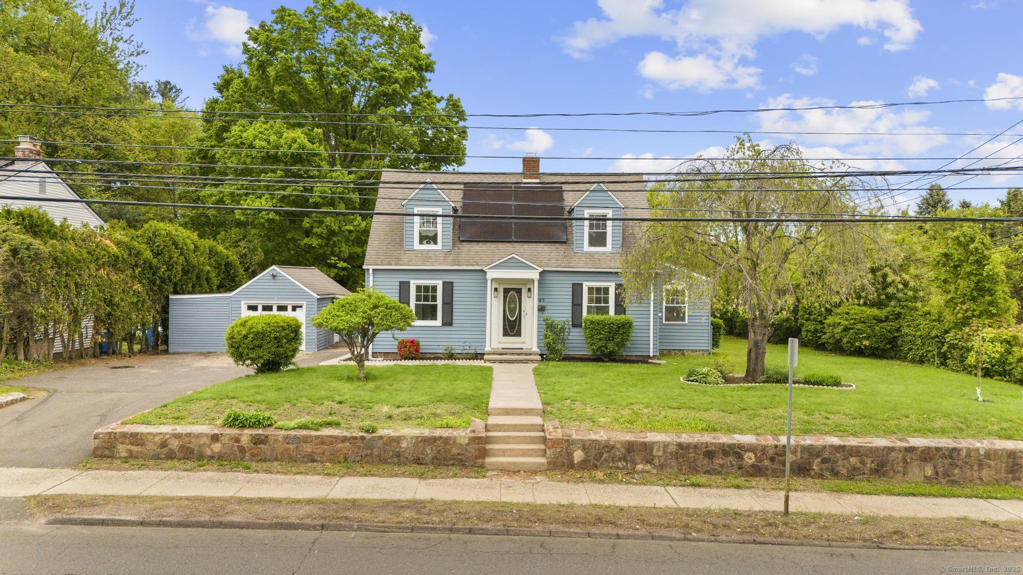 727 Pine, Bristol, 06010, 3 Bedrooms Bedrooms, ,1 BathroomBathrooms,Single Family For Sale,For Sale,Pine,24095223