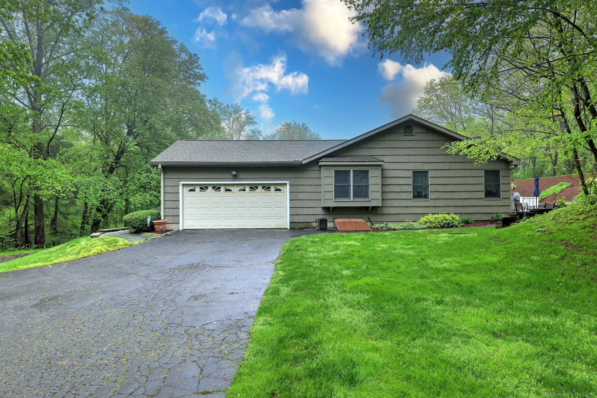 622 Wheelers Farm, Orange, Connecticut 06477
