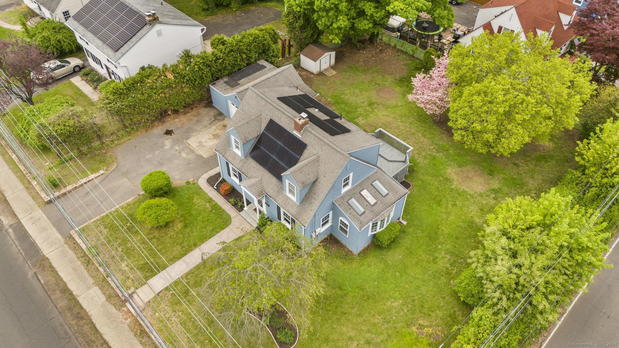 727 Pine, Bristol, 06010, 3 Bedrooms Bedrooms, ,1 BathroomBathrooms,Single Family For Sale,For Sale,Pine,24095223
