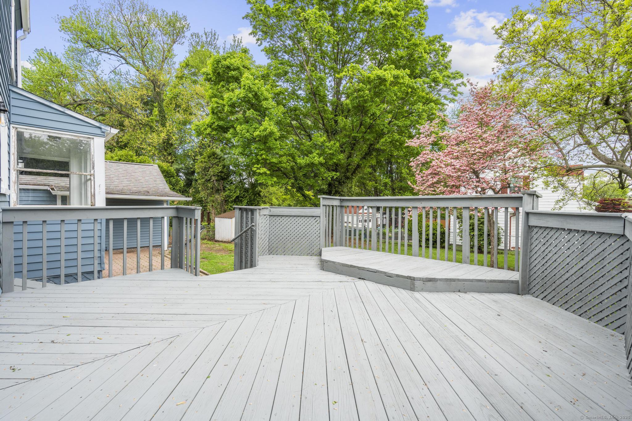 727 Pine, Bristol, 06010, 3 Bedrooms Bedrooms, ,1 BathroomBathrooms,Single Family For Sale,For Sale,Pine,24095223